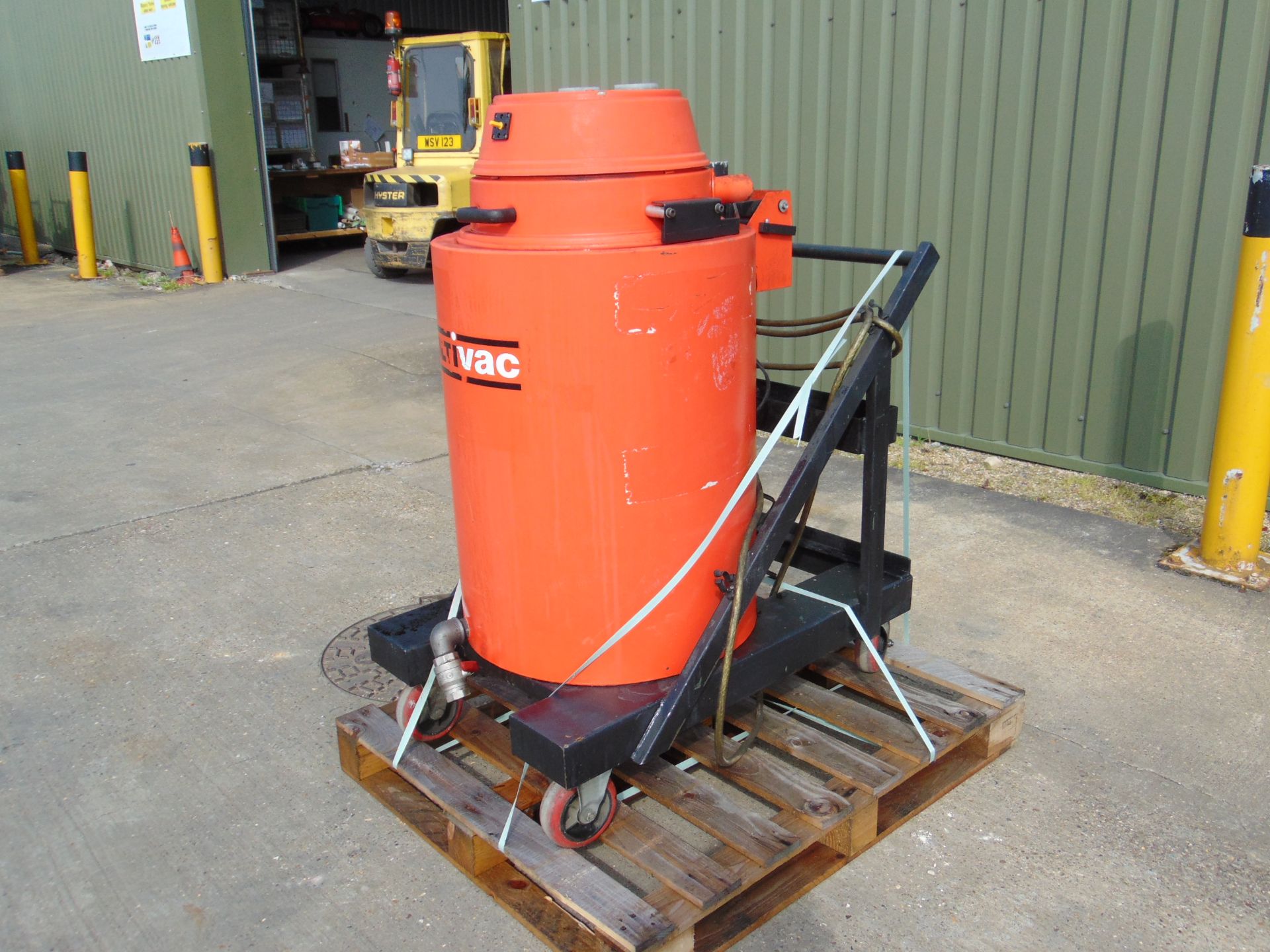 Multivac MV200 Industrial Vacuum for Wet & Dry - Image 3 of 6