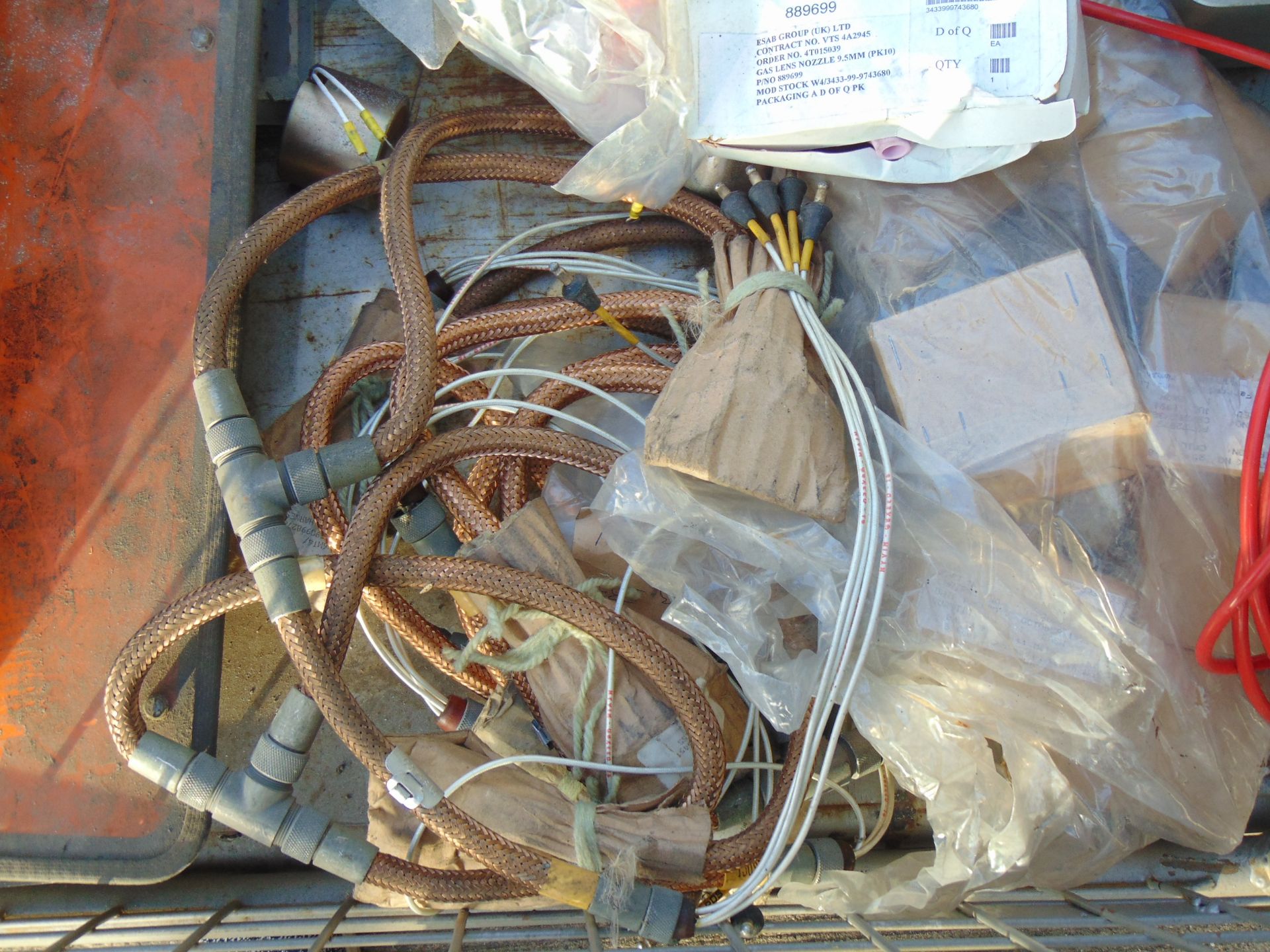 1X STILLAGE OF VEHICLES SPARES INCLUDING ANTENNA BASES, WIRING HARNESS, MARKER BOARDS, ETC,ETC - Image 7 of 8