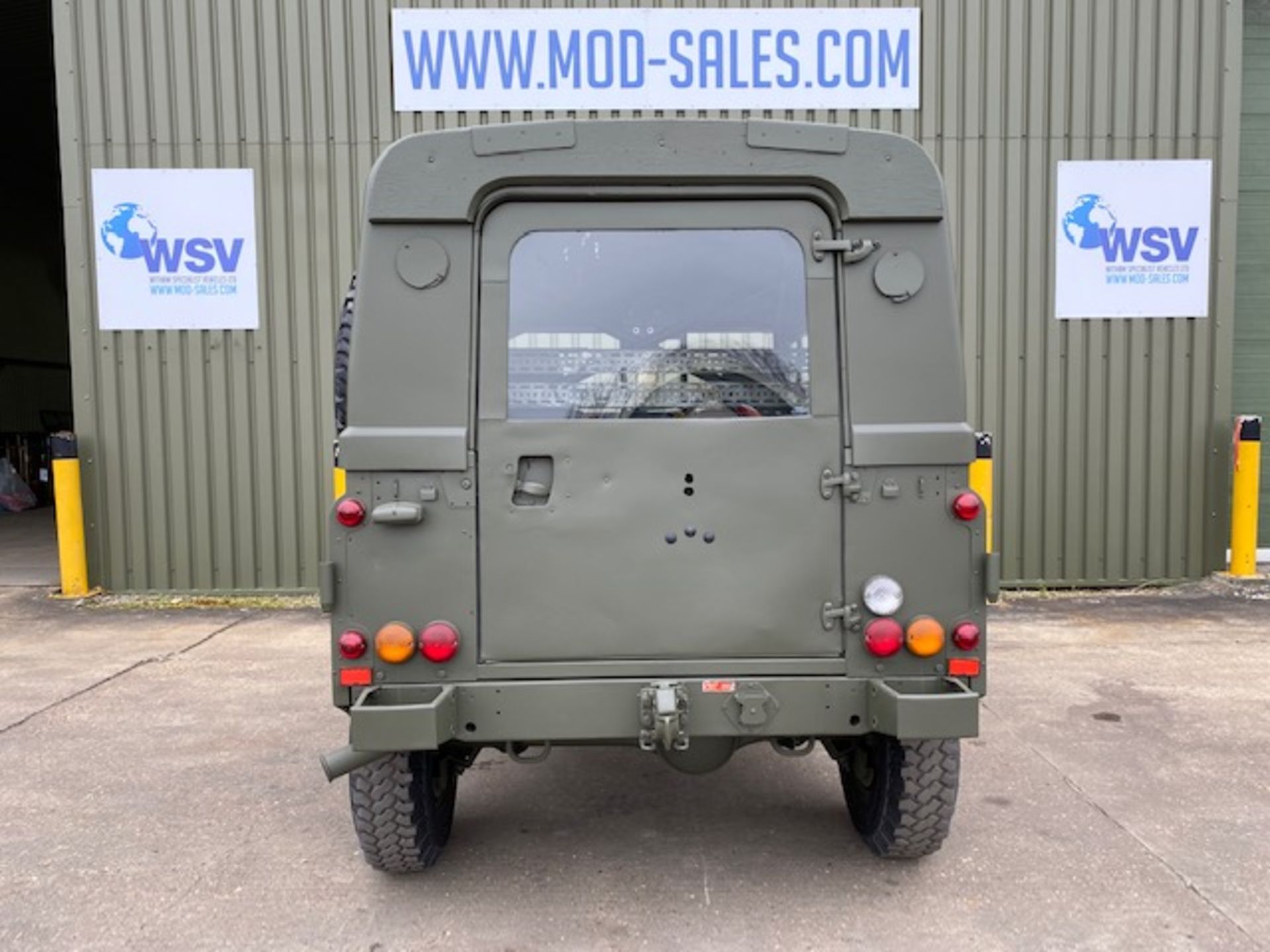 Land Rover Defender 90 Wolf 300TDi FFR hardtop RHD, TUL Remus upgrade. - Image 40 of 49