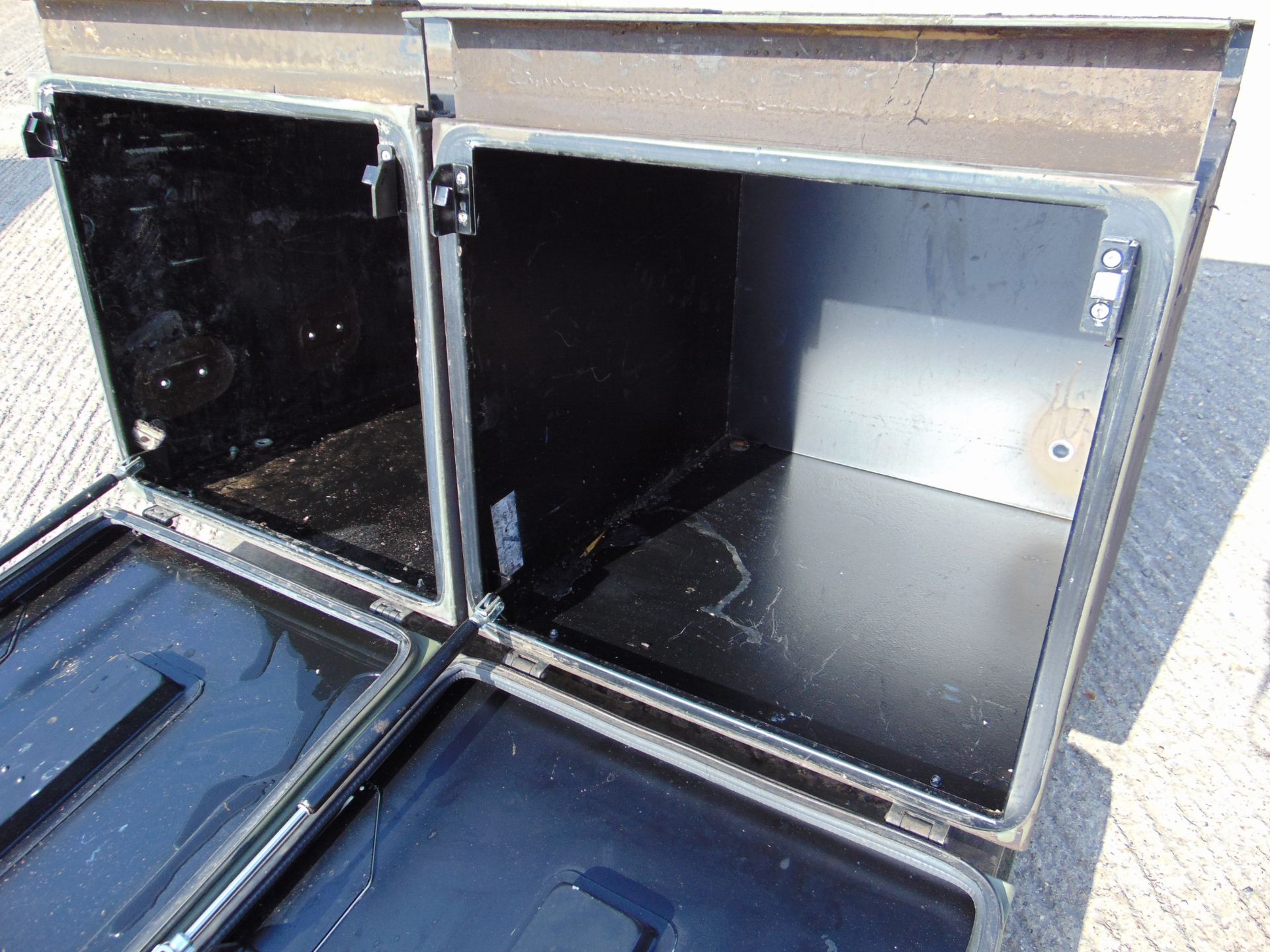 2 x MAN HX60 / HGV Lockable Side Locker Van, Truck, Trailer, Secure Tool boxes - Image 7 of 9