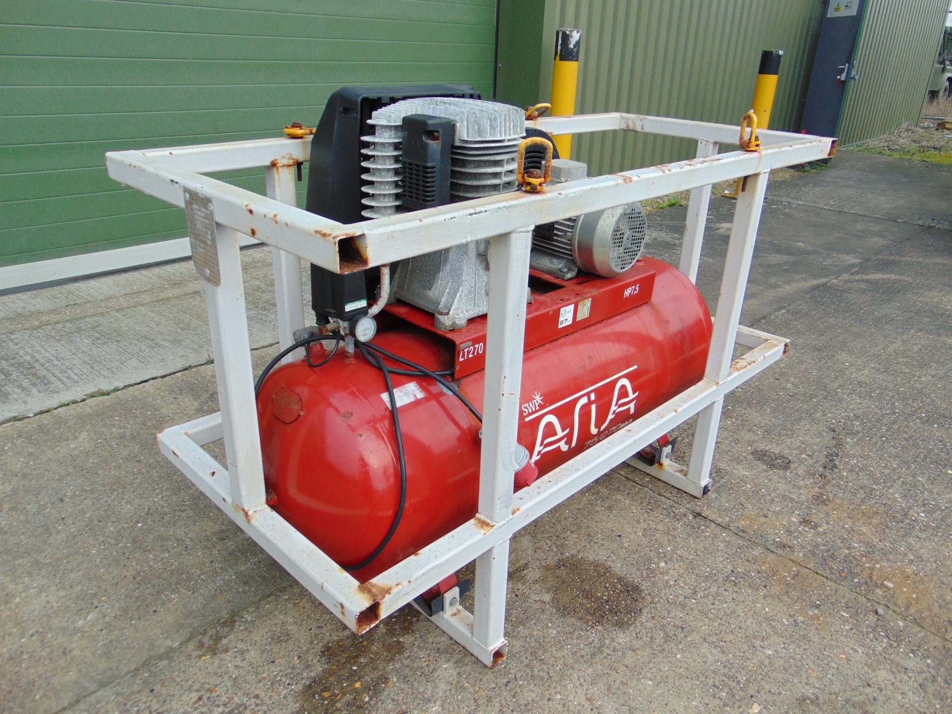 SWP Aria 75/270BS3 Belt Driven 270 Litre Air Compressor - Image 2 of 13