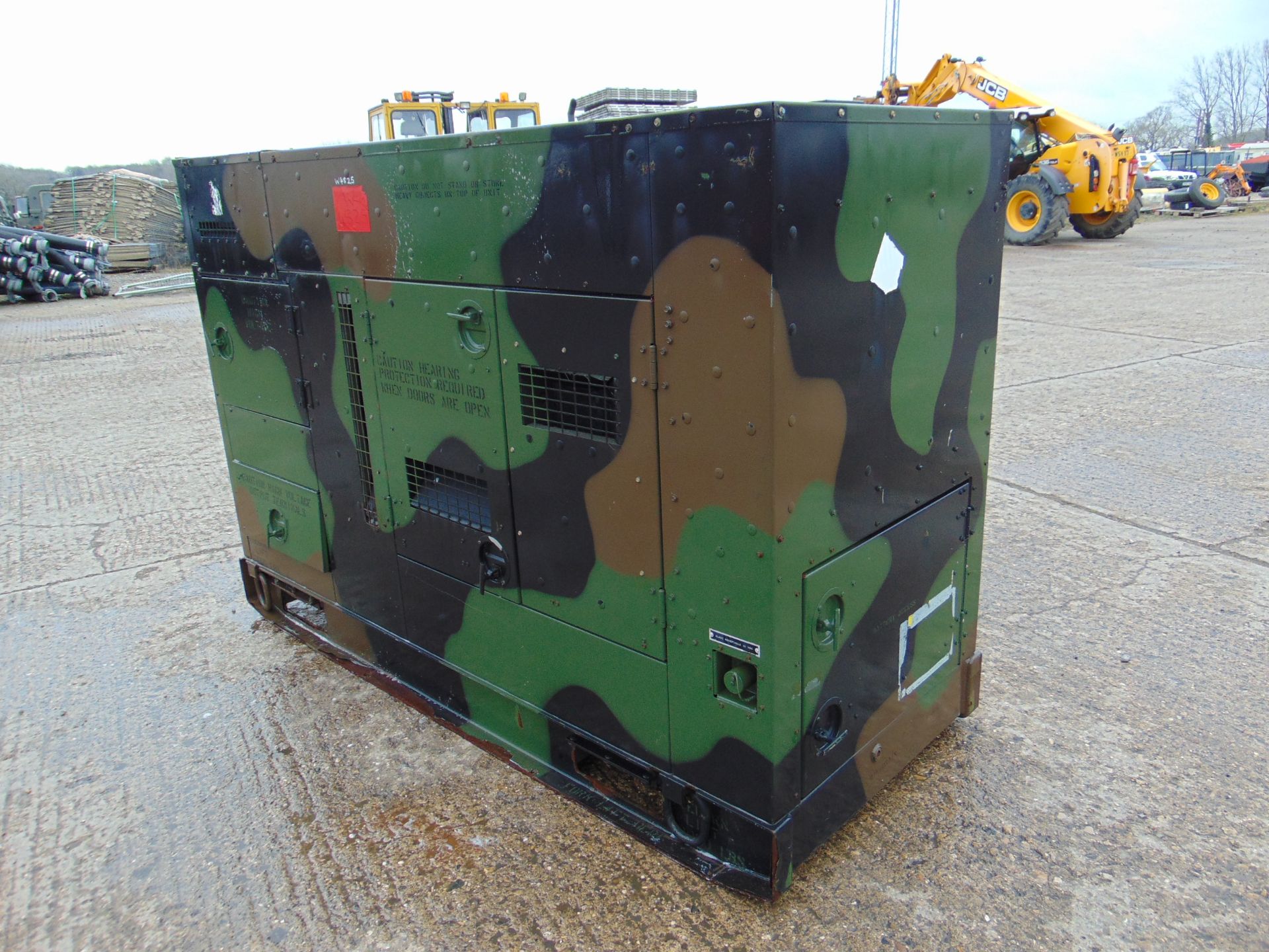 MEP-806B John Deere Diesel Powered 3 phase 75KVA 60KW-50/60HZ Generator ONLY 7 HOURS! - Image 6 of 22