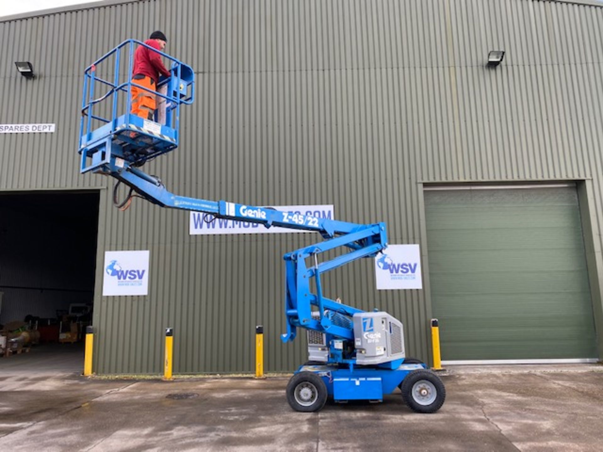 Genie Z-45/22 Boom lift Bi-fuel, Kubota Diesel engine, 651 hours only Direct UK Govt Dept. - Image 13 of 38