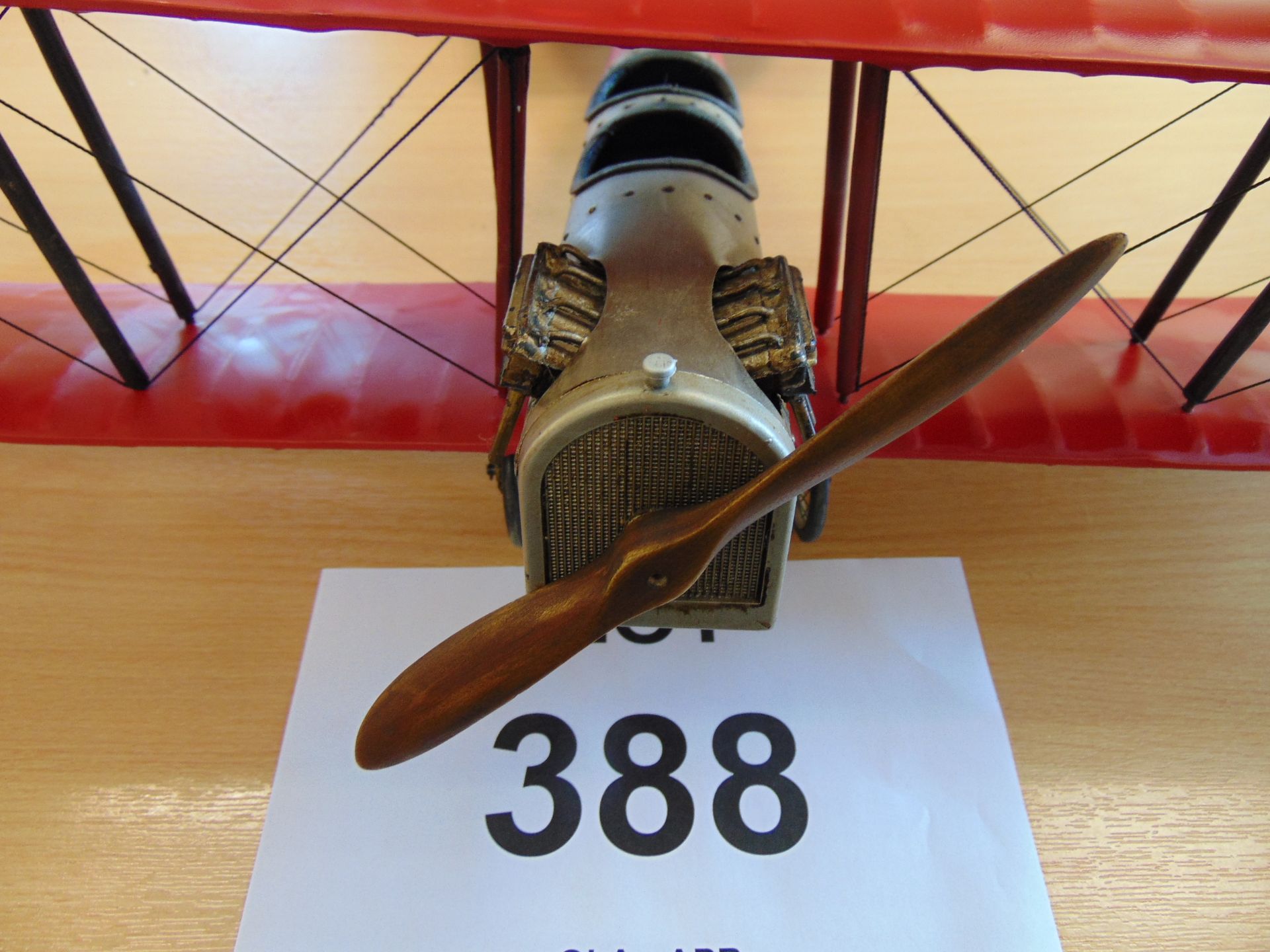 Beautiful Scale Model of a Curtiss Jenny WW1 Aero Plane - Image 4 of 6