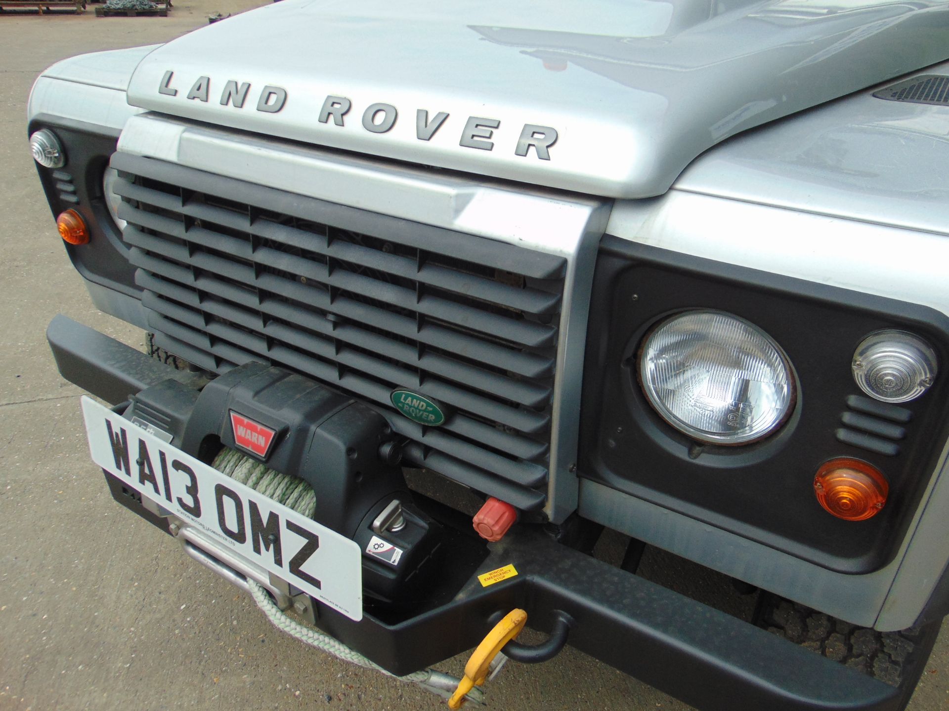 1 Owner 2013 Land Rover Defender 110 Puma hardtop 4x4 Utility vehicle ONLY 74,958 MILES! - Image 11 of 38