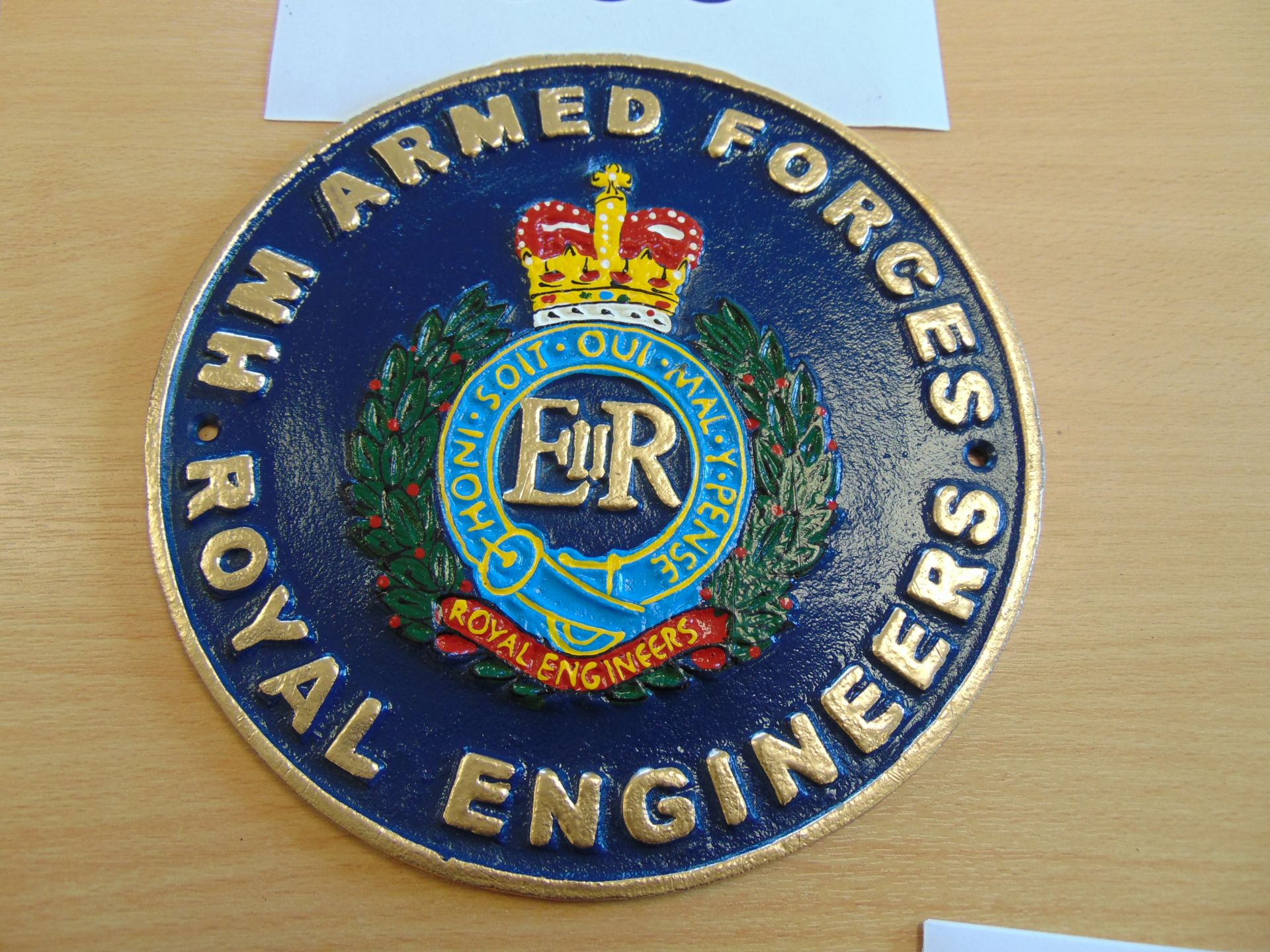 Cast Iron Hand Painted Royal Engineers Wall Plaque 25cms Dia - Bild 2 aus 2