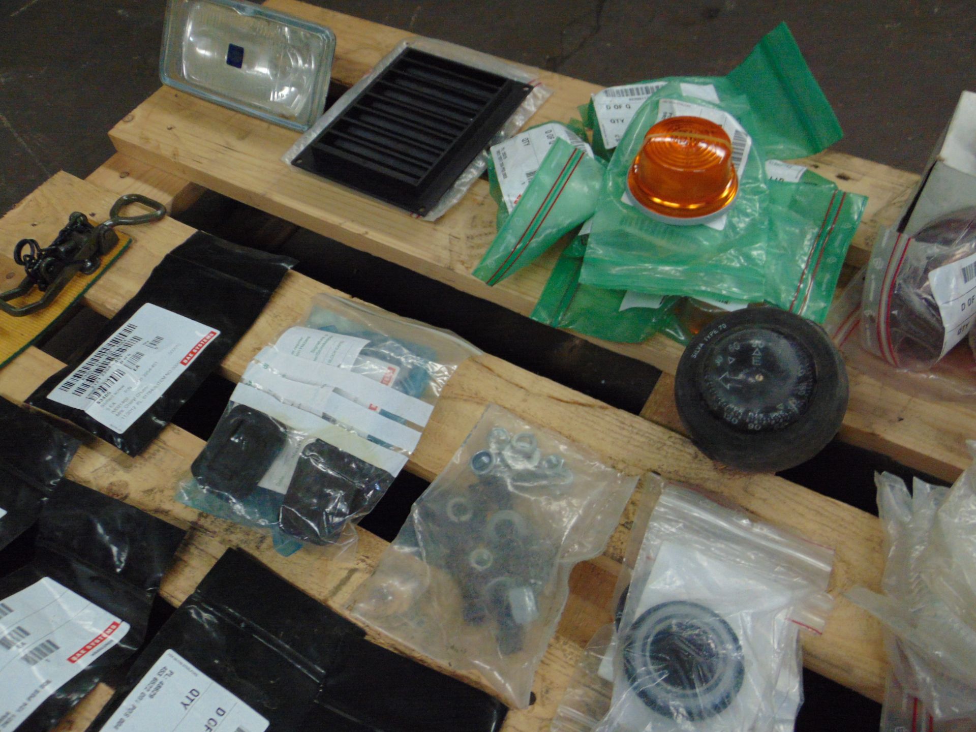 Mixed Unissued Hagglunds Parts - Image 3 of 5