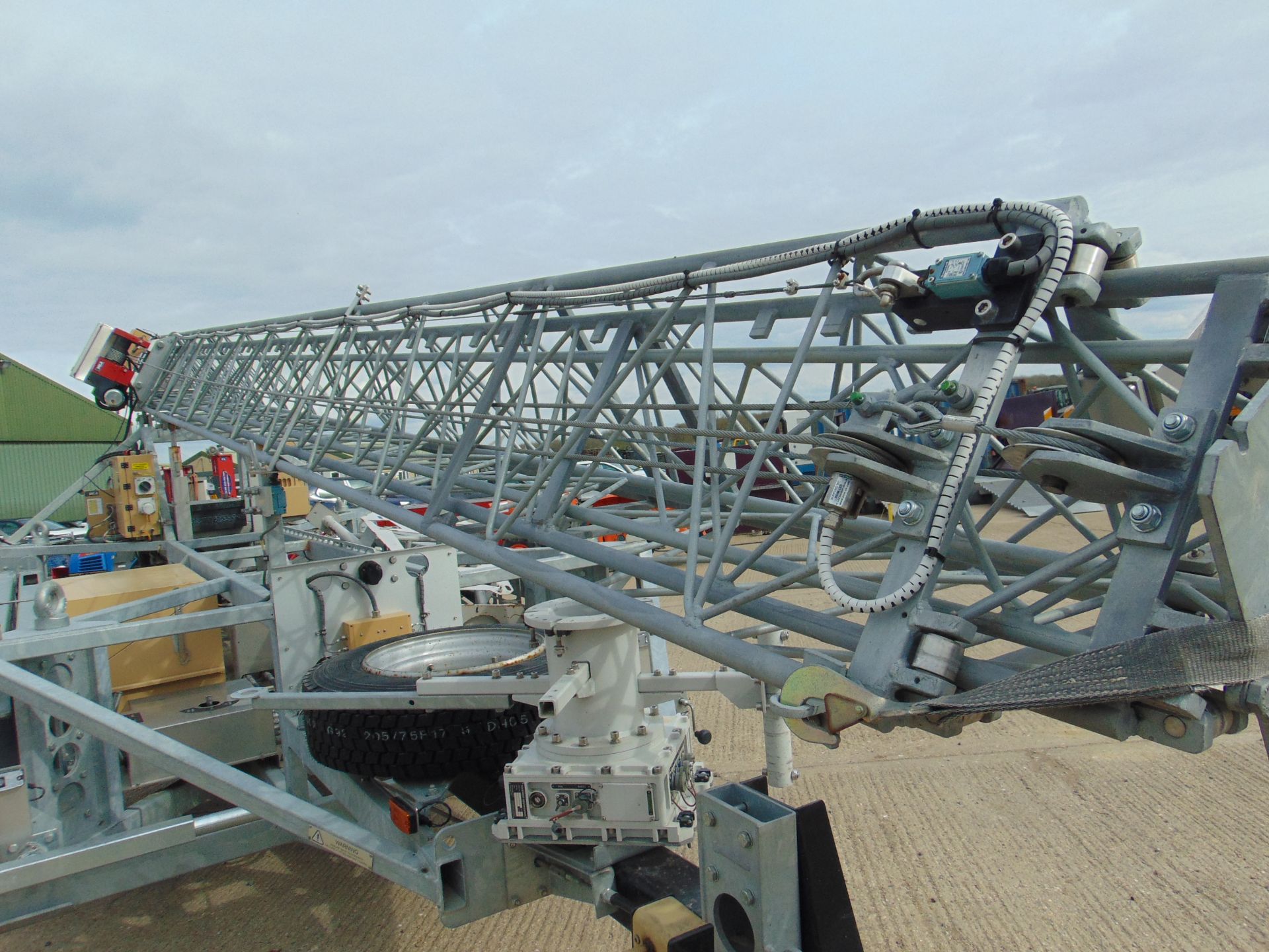 Ex Reserve Sesanti Mobile Surveillance/Communications Tower 21m High Mounted on Single Axle Trailer - Image 10 of 43