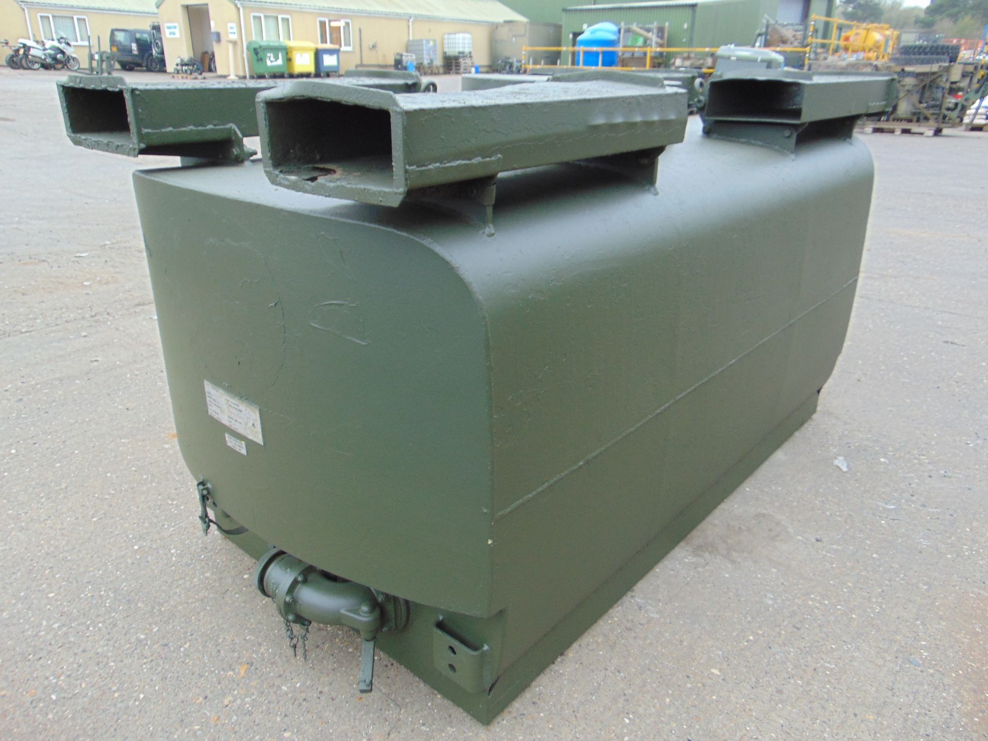 Gloster Saro 2,200Ltr Aluminium Fuel/Fluid Distribution Tank