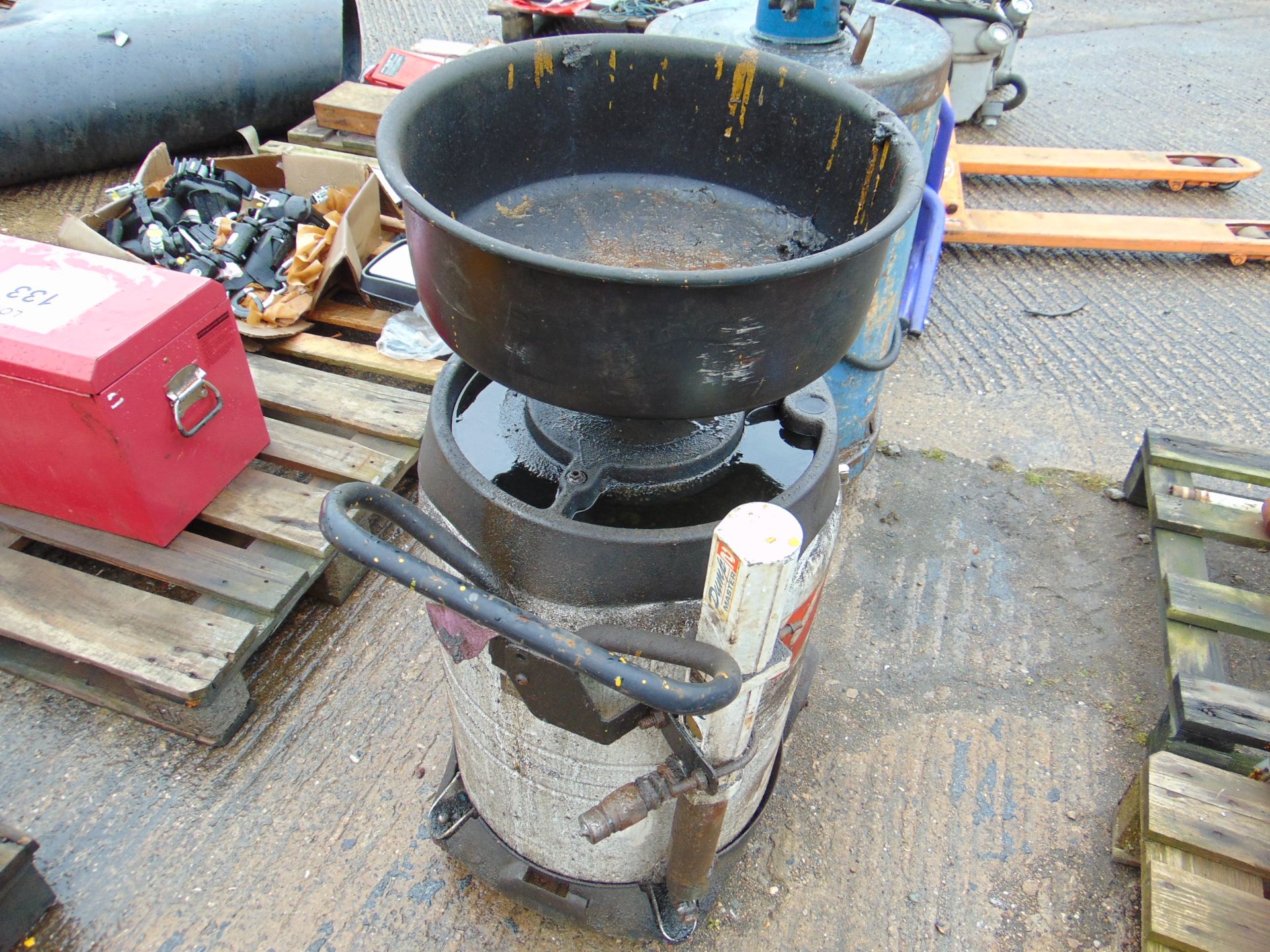 Samoa Waste Oil Pump Away Drainer - Image 3 of 5