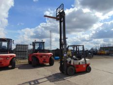 Nissan FJ 02 A2J Diesel Forklift 20 4M Mast with side shift starts and Runs on the button