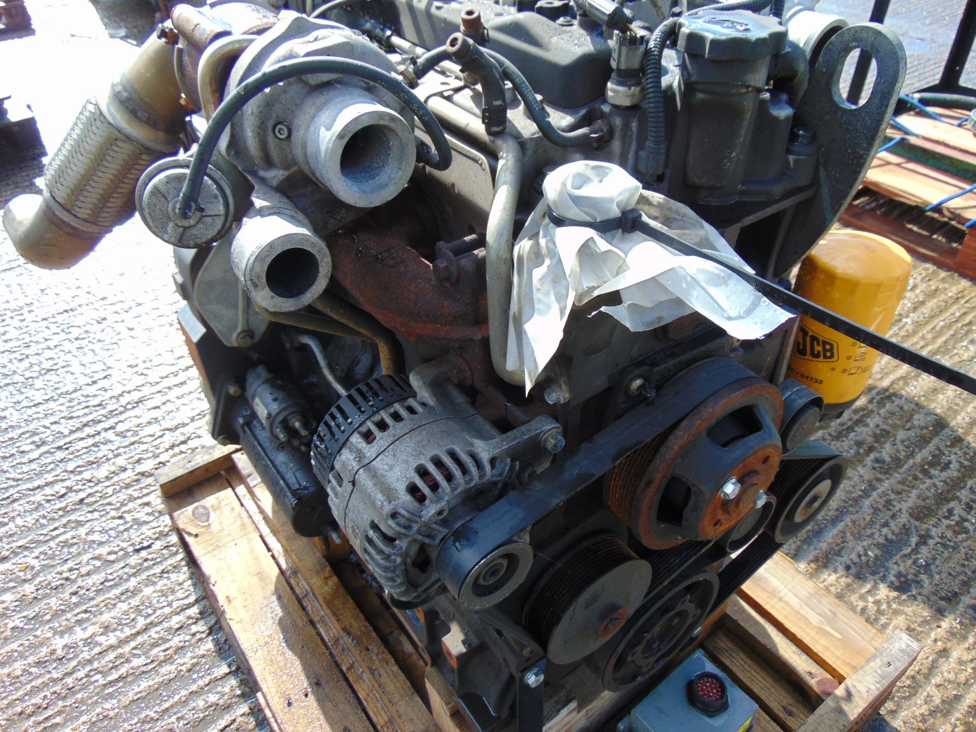 Perkins 4 Cylinder Turbo Diesel Engine for JCB as shown - Image 4 of 9