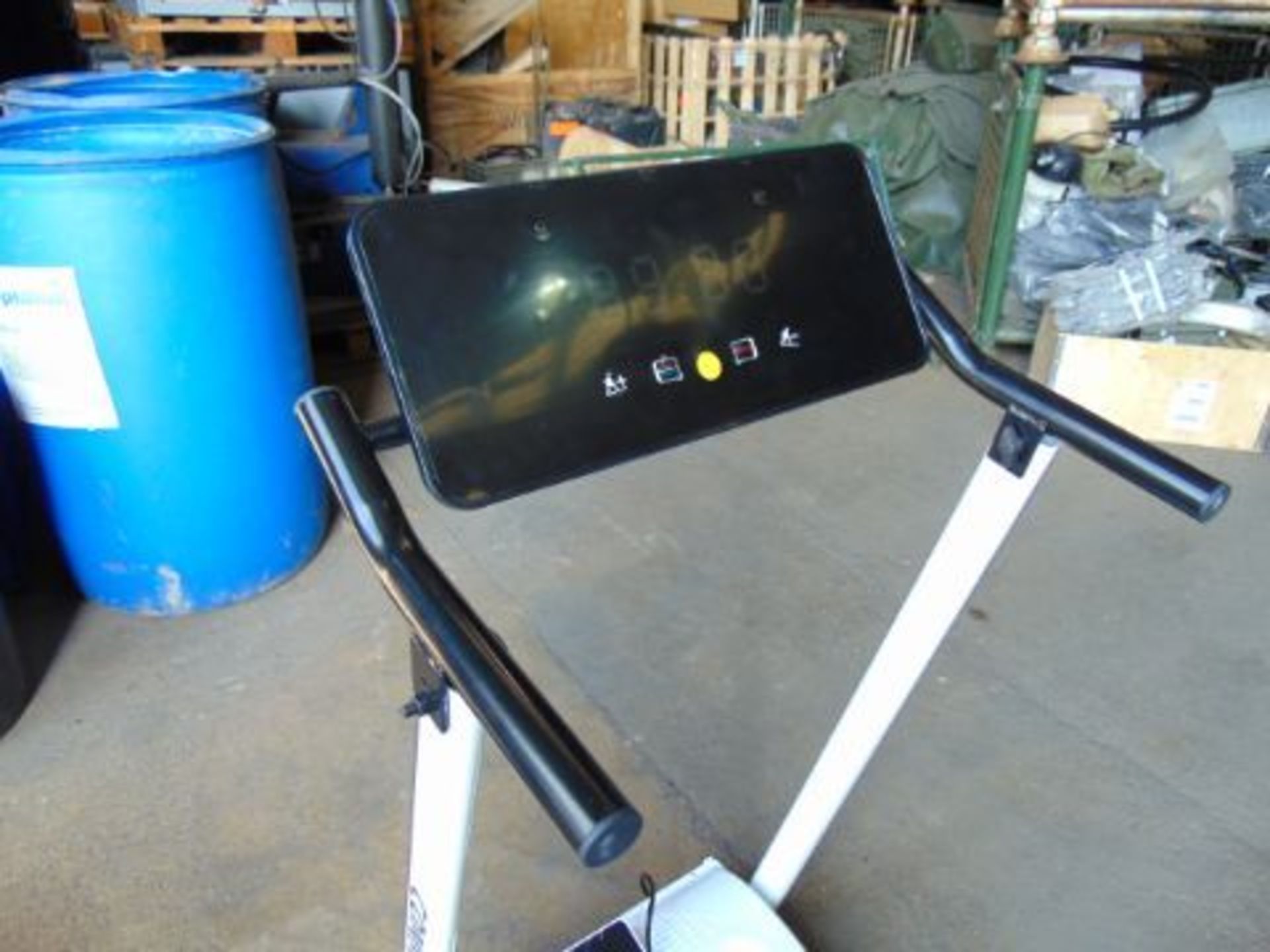 New Unused Compact 240 volt Fold up Tread Mill with Digital Controls, Programs, etc - Image 6 of 10