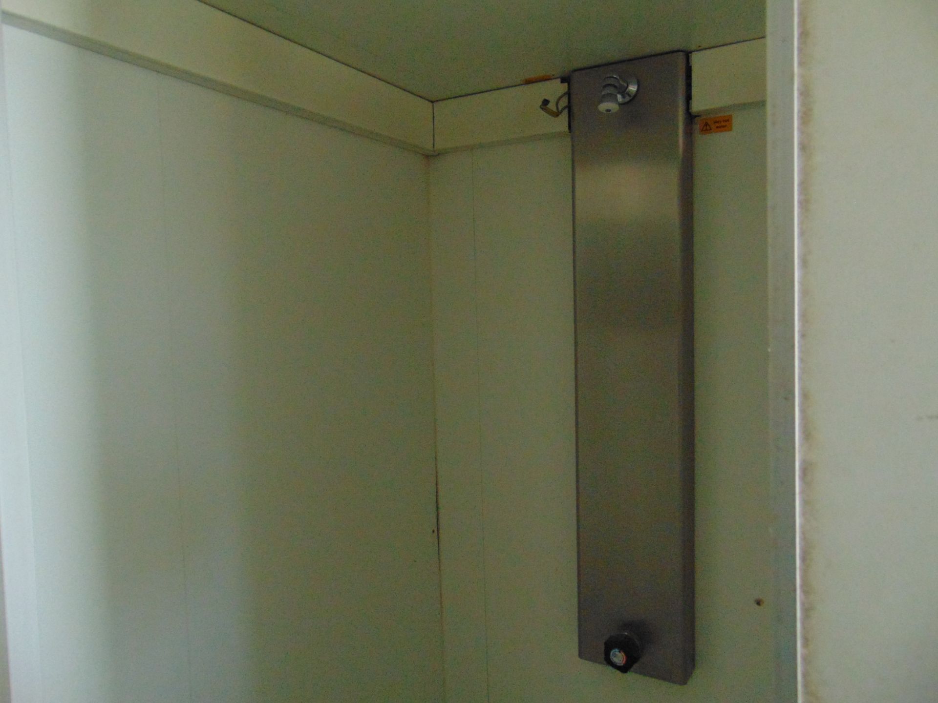 Demountable Front Line Ablution Unit in 20ft Container with hook loader, Twist Locks Etc - Image 19 of 32