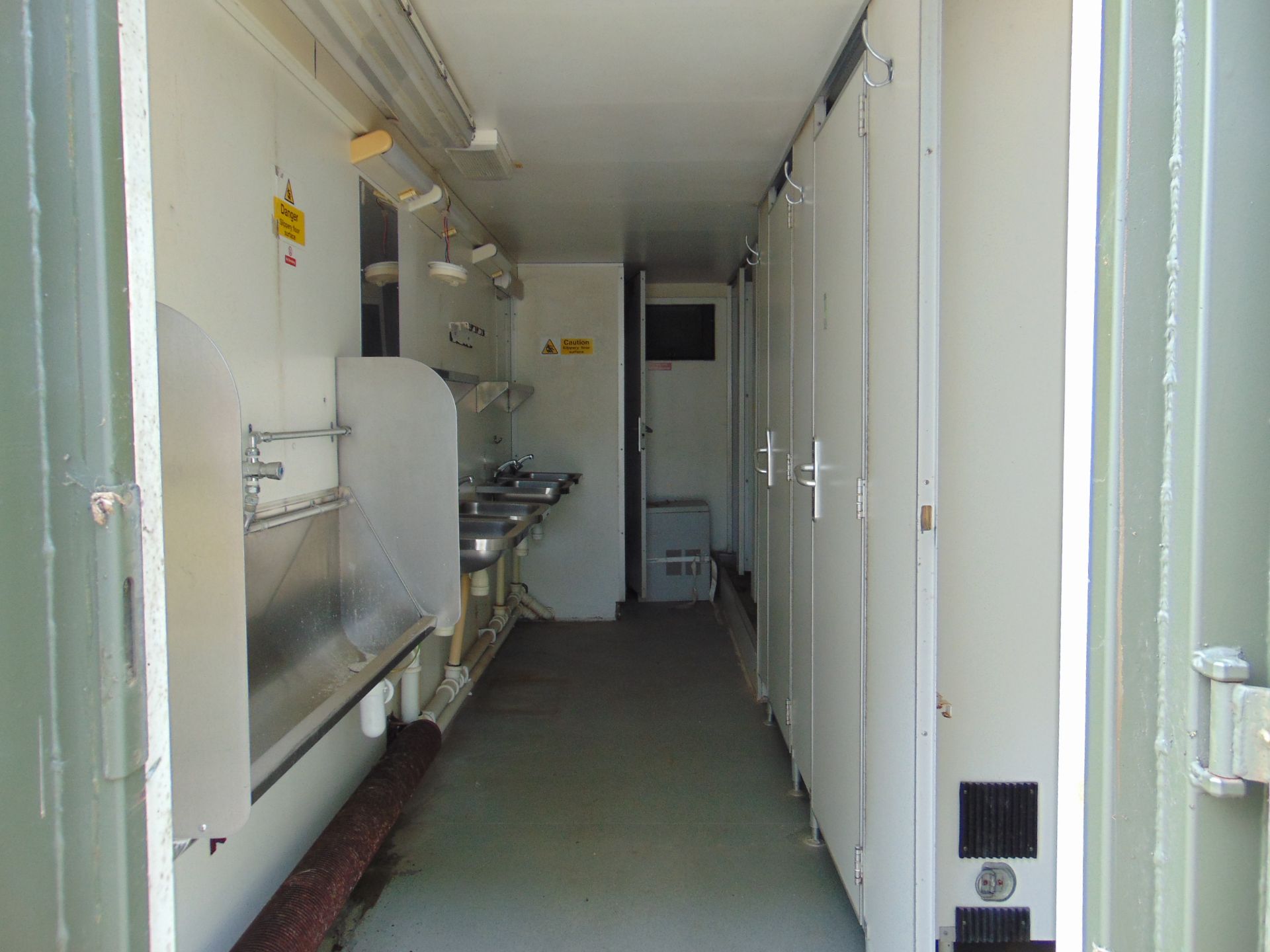 Demountable Front Line Ablution Unit in 20ft Container with hook loader, Twist Locks Etc - Image 10 of 32