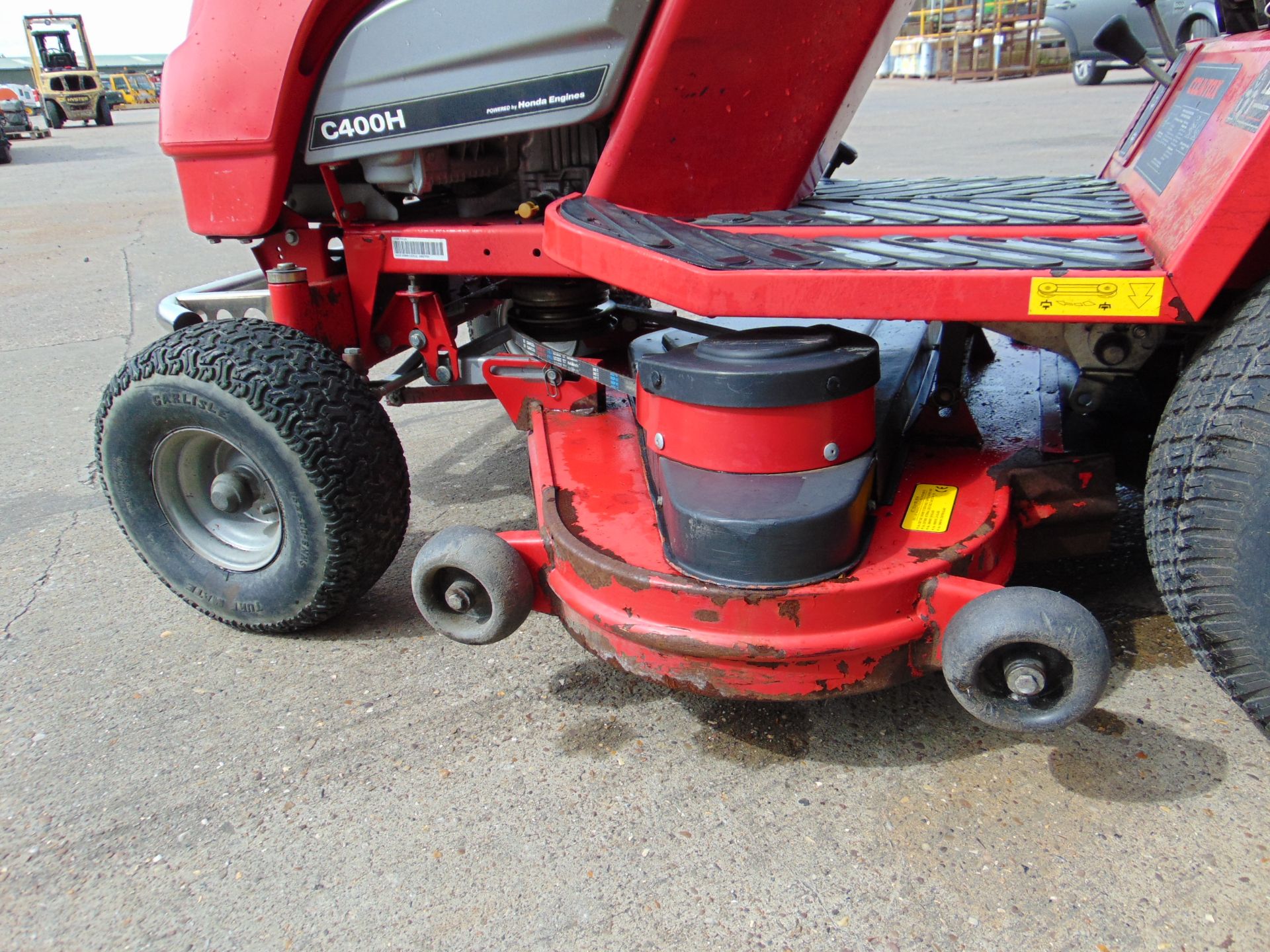 Countax C400H Ride On Mower / Lawn Tractor - Image 11 of 13