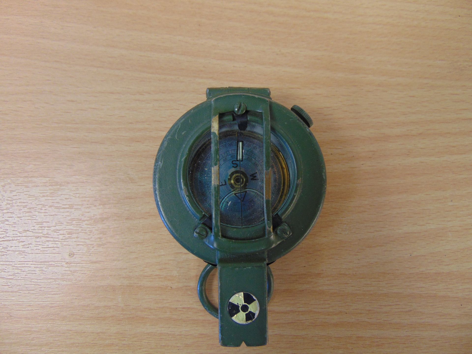 STANLEY LONDON BRITISH ARMY ISSUE BRASS COMPASS IN MILS NATO MARKS - Image 2 of 3