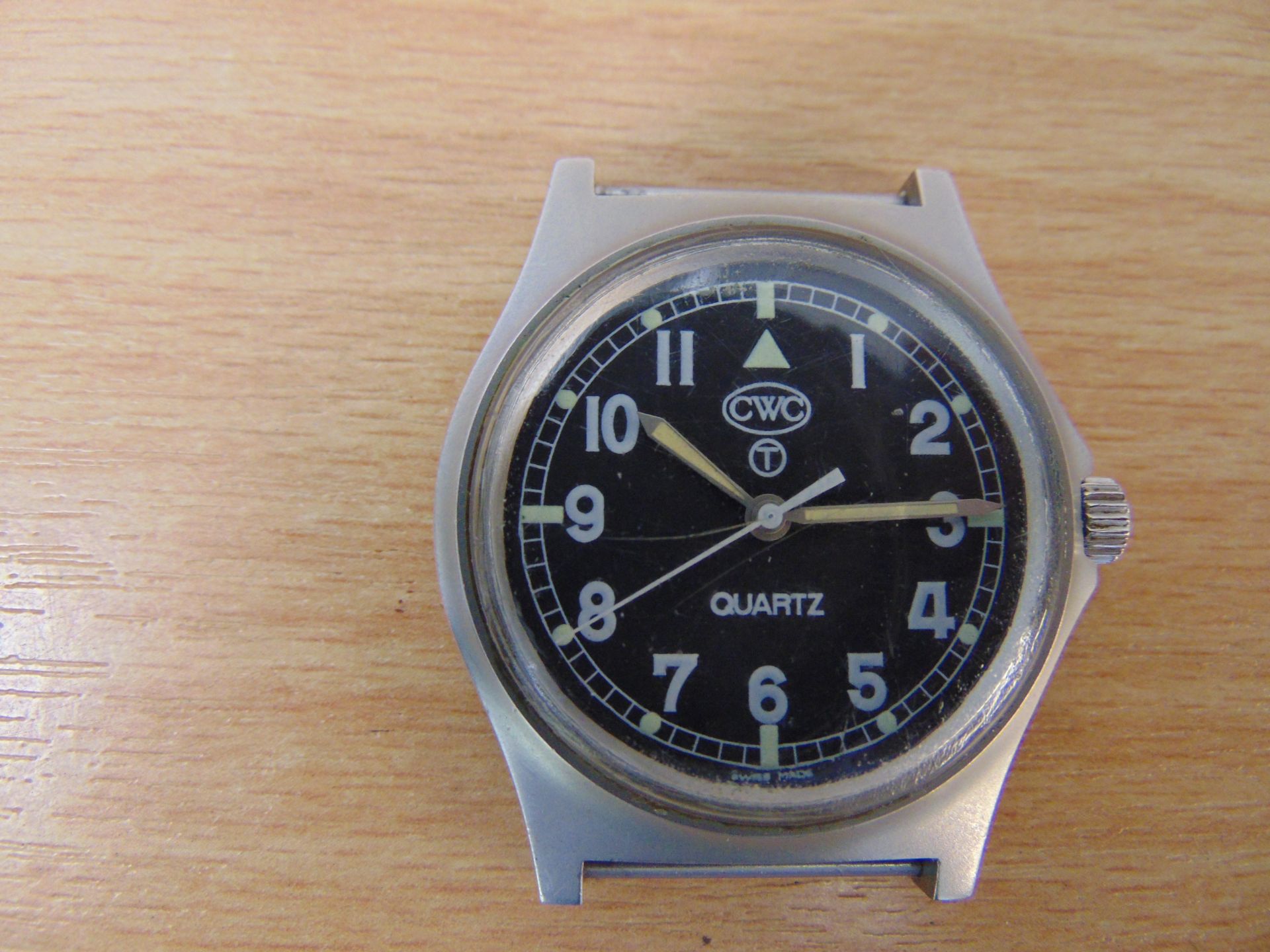 Nice 0552 CWC Navy / R Marines Issue Service Watch Nato Marks, Date 1989 GULF WAR