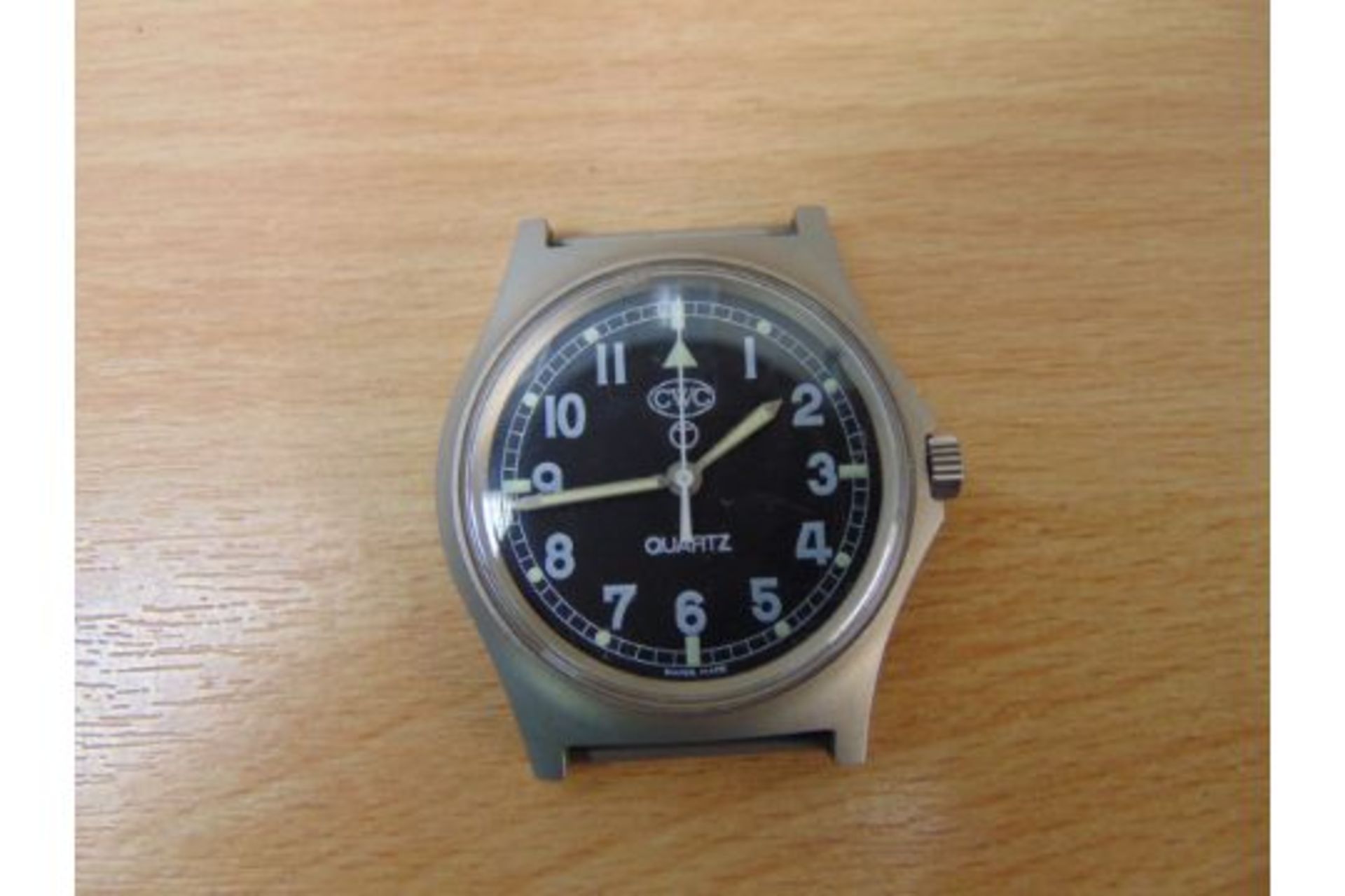 Lovely Unissued Condition Rare CWC 0552 Royal Marines / Navy Issue Service Watch GULF WAR Dated 1990 - Image 2 of 4