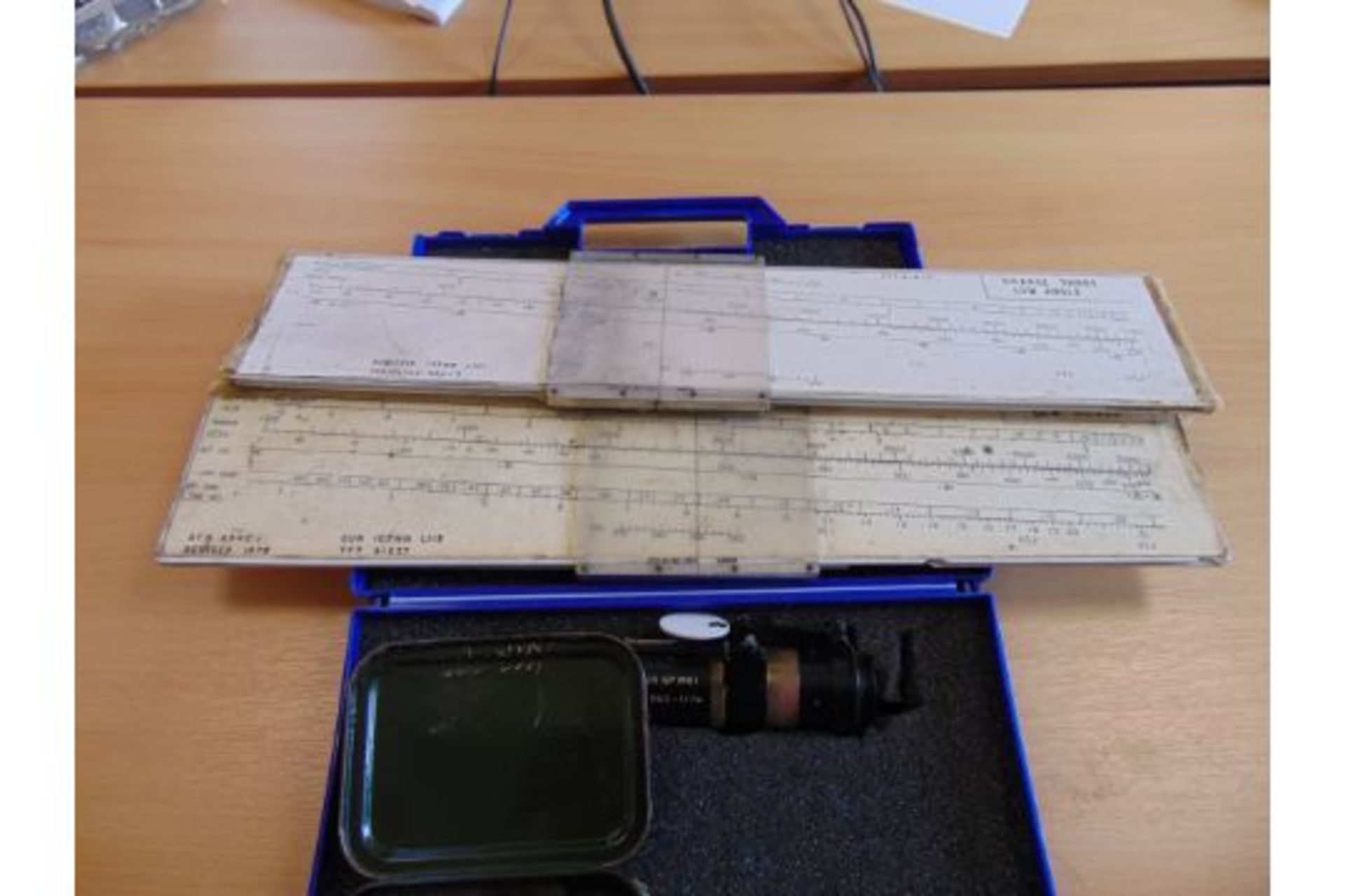 Collimator GP MK1, 155 and 105mm Gun Rules, Rifle Cleaning - Image 6 of 6