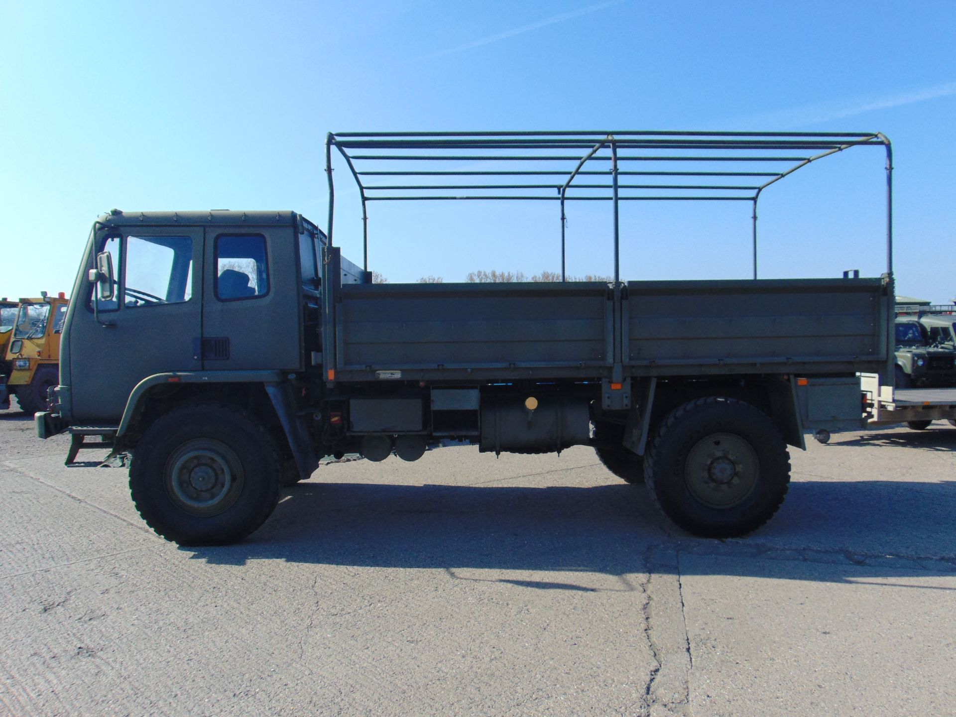 Leyland DAF 4x4 4ton cargo truck LHD - Image 4 of 21