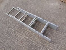 Aluminium Extendable vehicle access Ladder