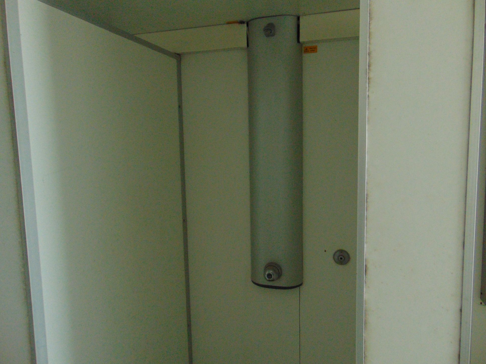 Demountable Front Line Ablution Unit in 20ft Container with hook loader, Twist Locks Etc - Image 20 of 32