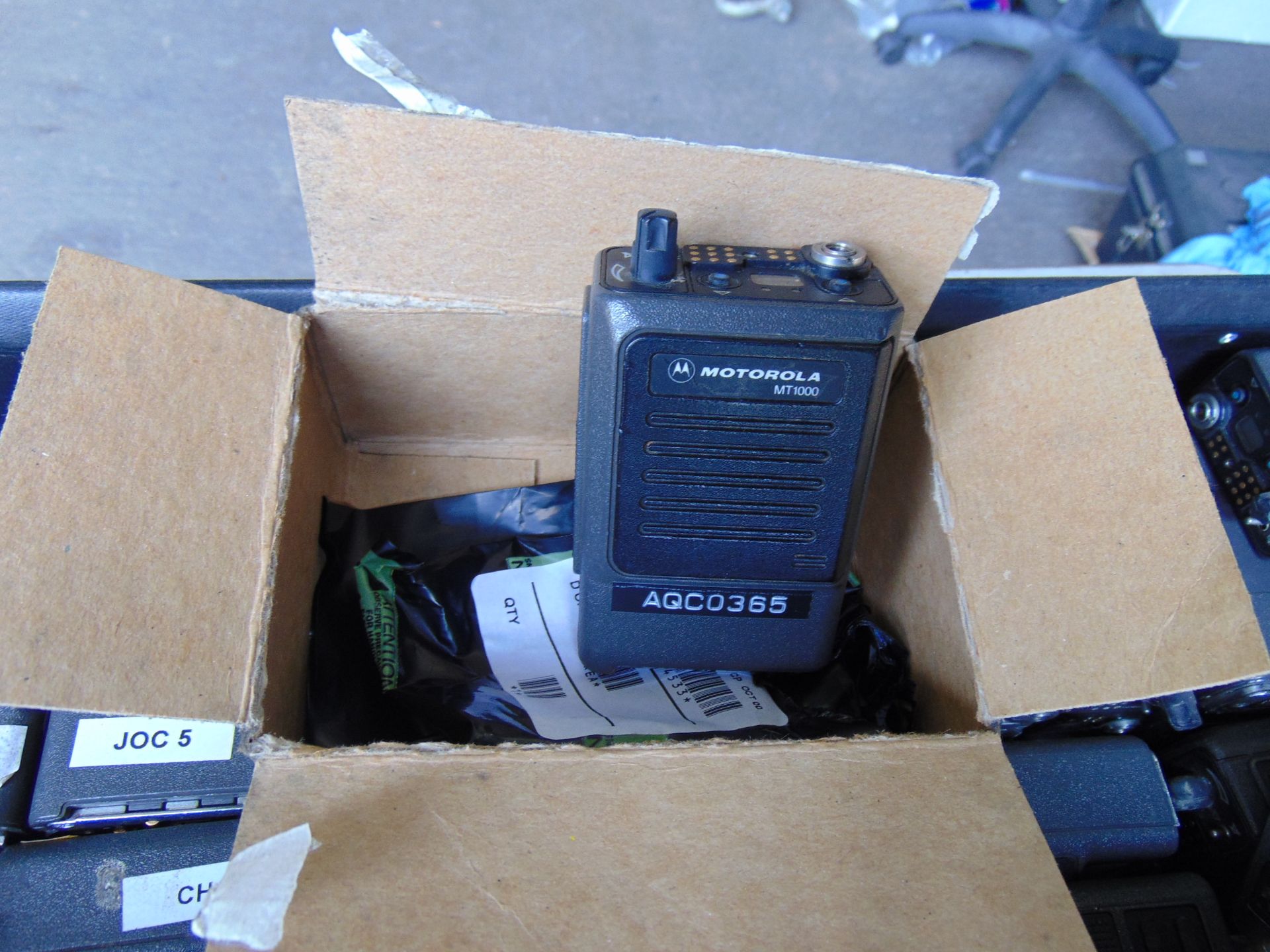 28 x Motorola MT 1000 Transmitter / Receiver as shown - Image 4 of 4