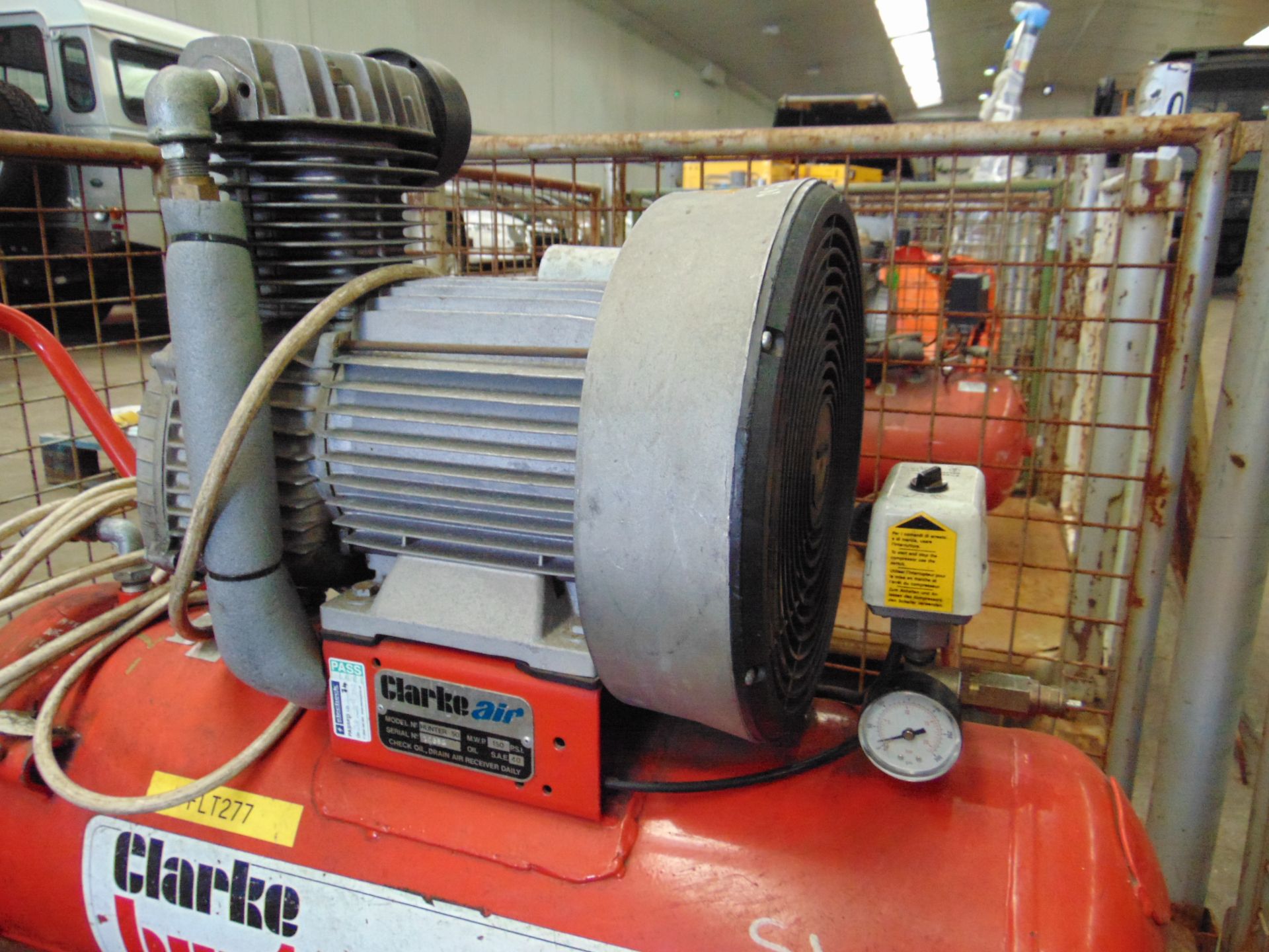 Clarke Hunter 50 Air Compressor - Image 4 of 7