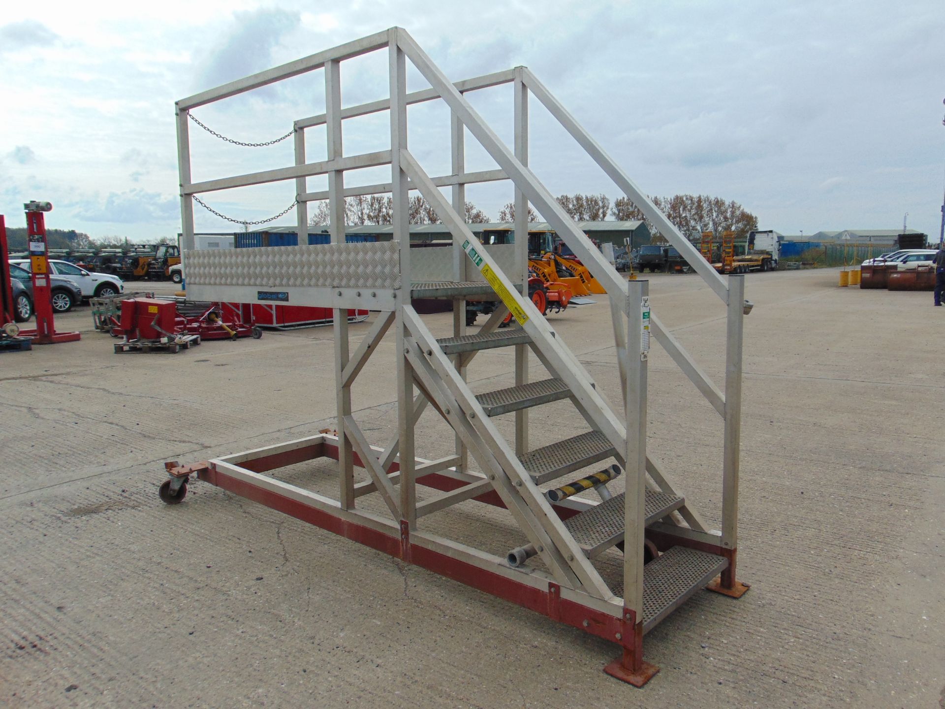 Global Platforms Aluminium 6 Step Mobile Access Platform 1.35m Platform Height - Image 4 of 13