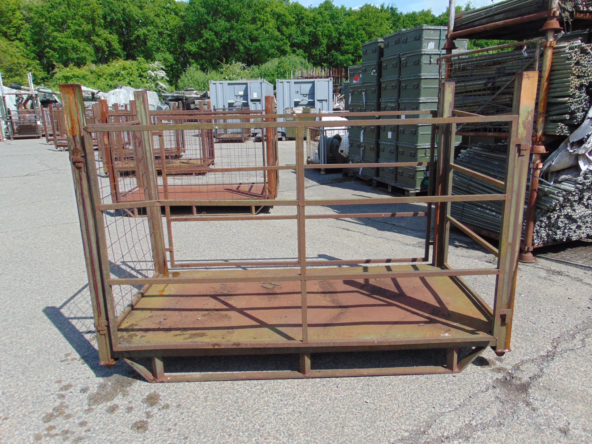 Heavy Duty Metal Stackable Stillage / Post Pallet - Image 2 of 5