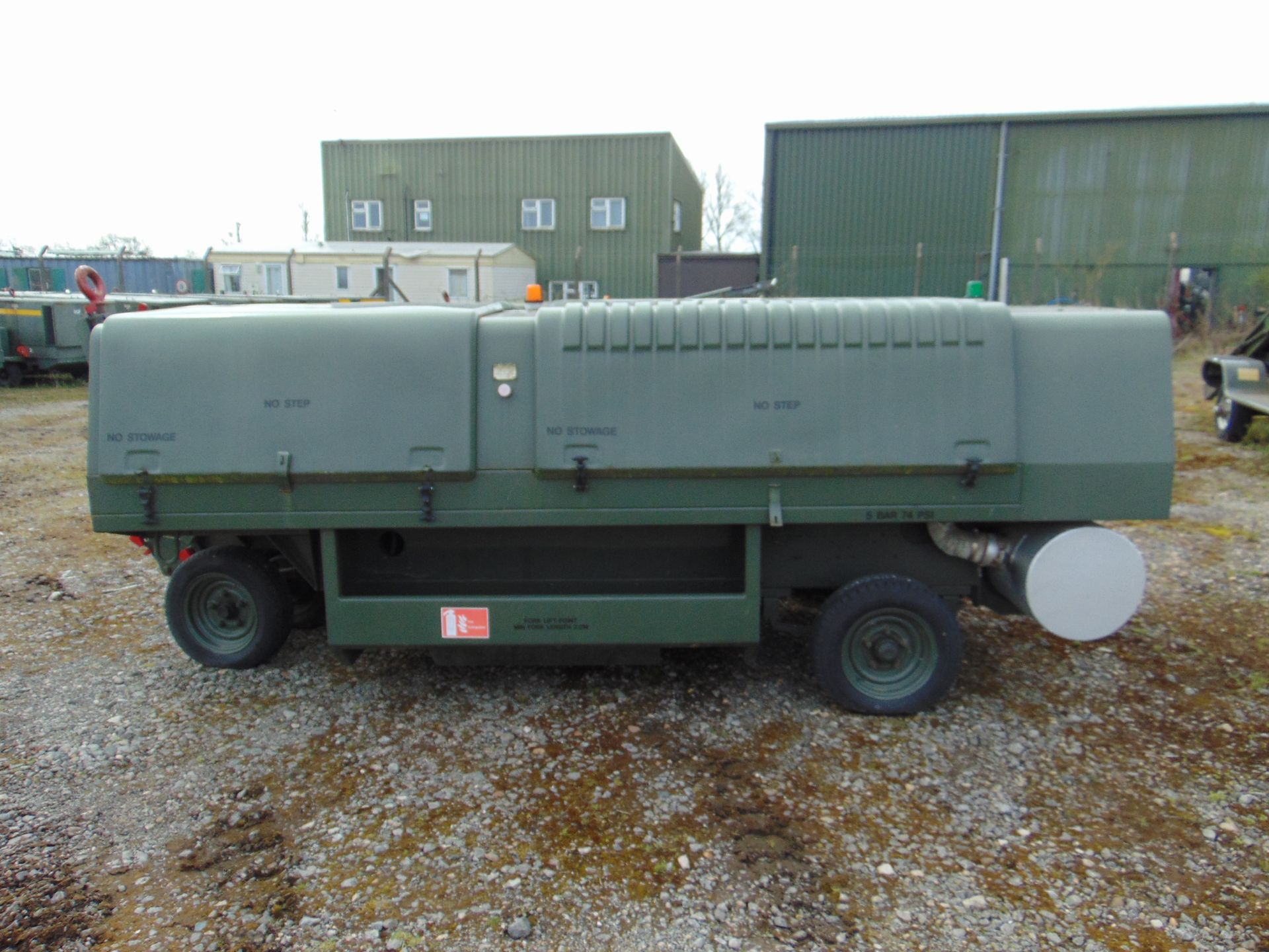 90 KVA 72 KW Diesel GPU Generator. fitted Cummins 6 cly Diesel 2172 hrs From RAF - Image 2 of 18