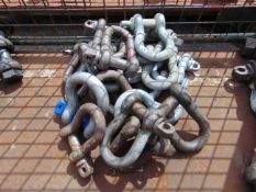 19x Mixed Size Bow Shackles