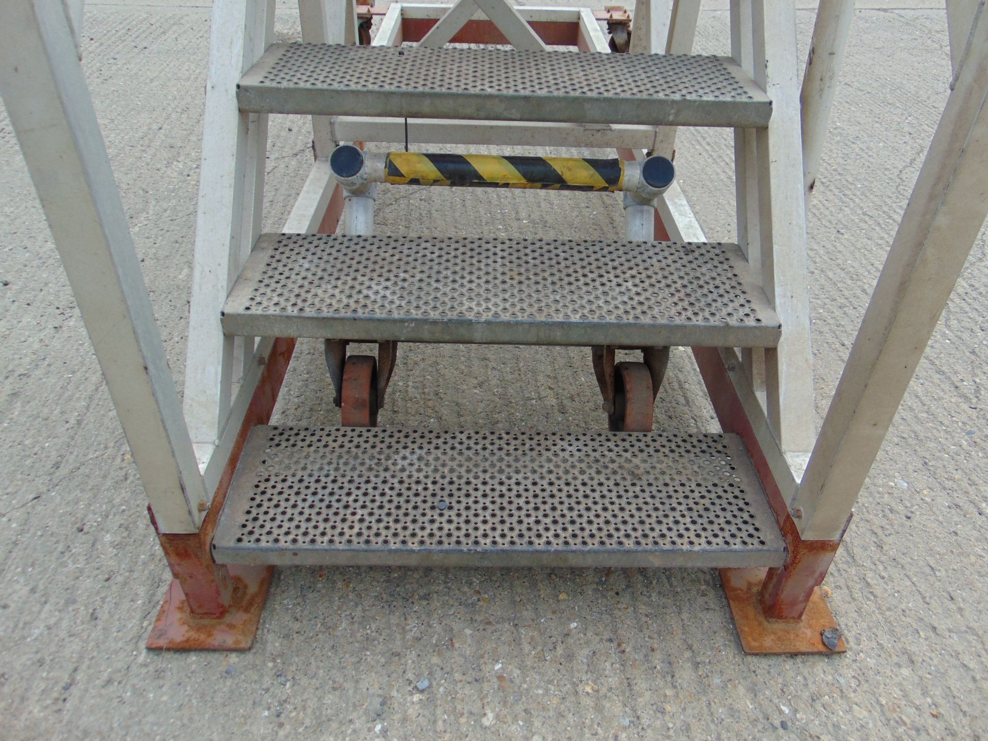 Global Platforms Aluminium 6 Step Mobile Access Platform 1.35m Platform Height - Image 8 of 13