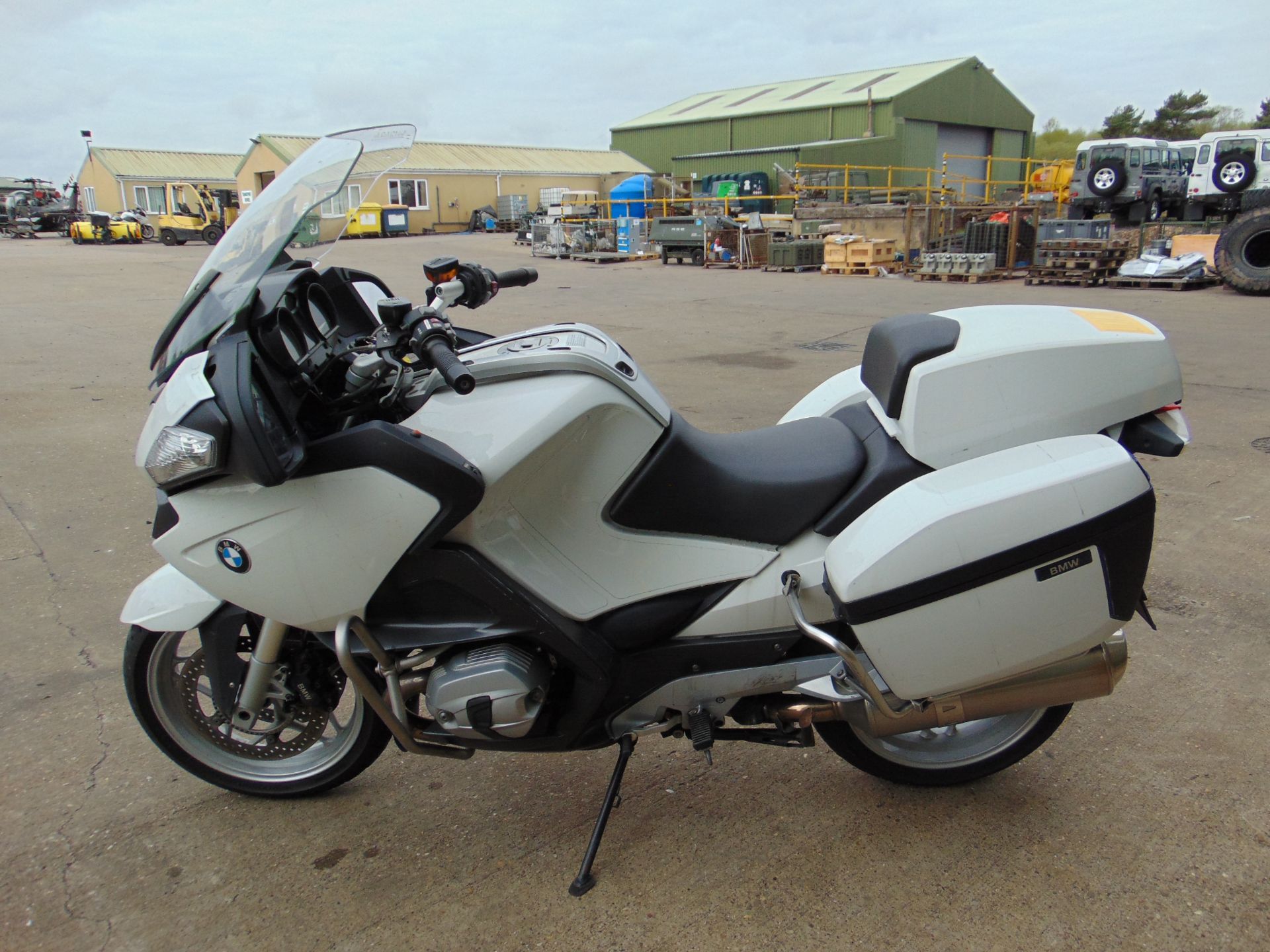 1 Owner 2014 BMW R1200RT Motorbike ONLY 47,950 Miles! - Image 5 of 22