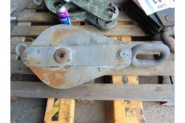 Triple Pulley Block 2" Circ. Wire Rope SWL 15 Ton