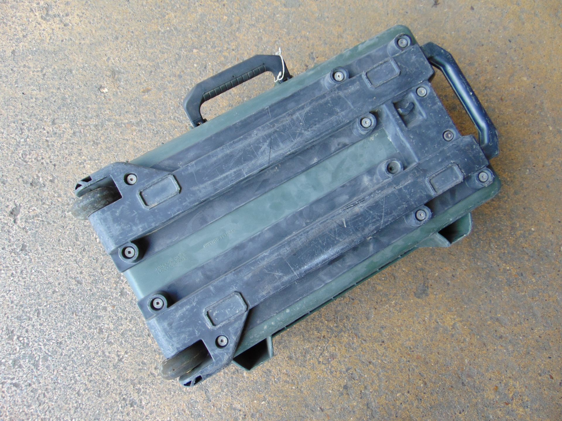 Vortex Waterproof Rolling Hard Case - Image 4 of 6