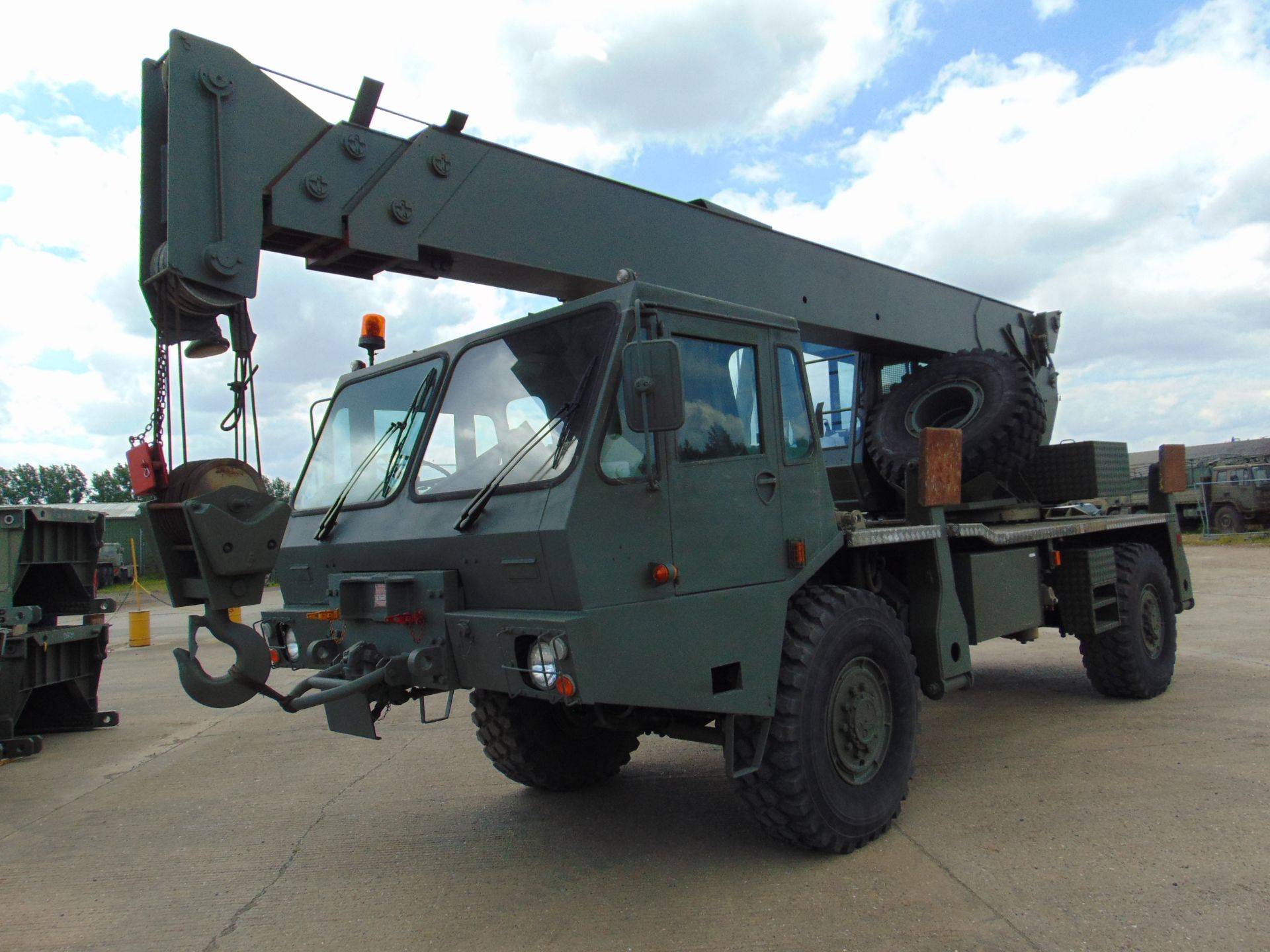 Grove Coles 315M 4X4 All-Terrain 18 Ton Crane General Duty Crane - Image 3 of 31