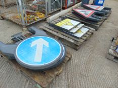 4x Pallets of Warning Signs