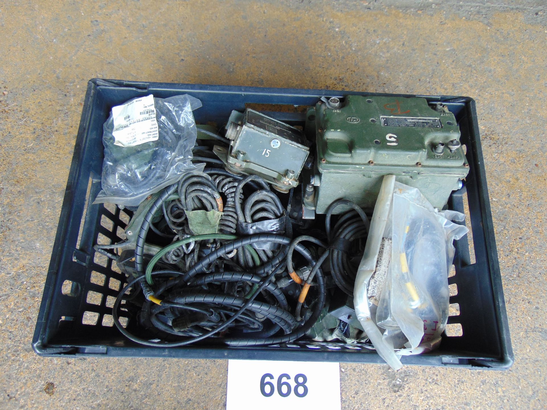 1 x Crate of Clansman headsets, antenna units, cable etc - Image 2 of 3