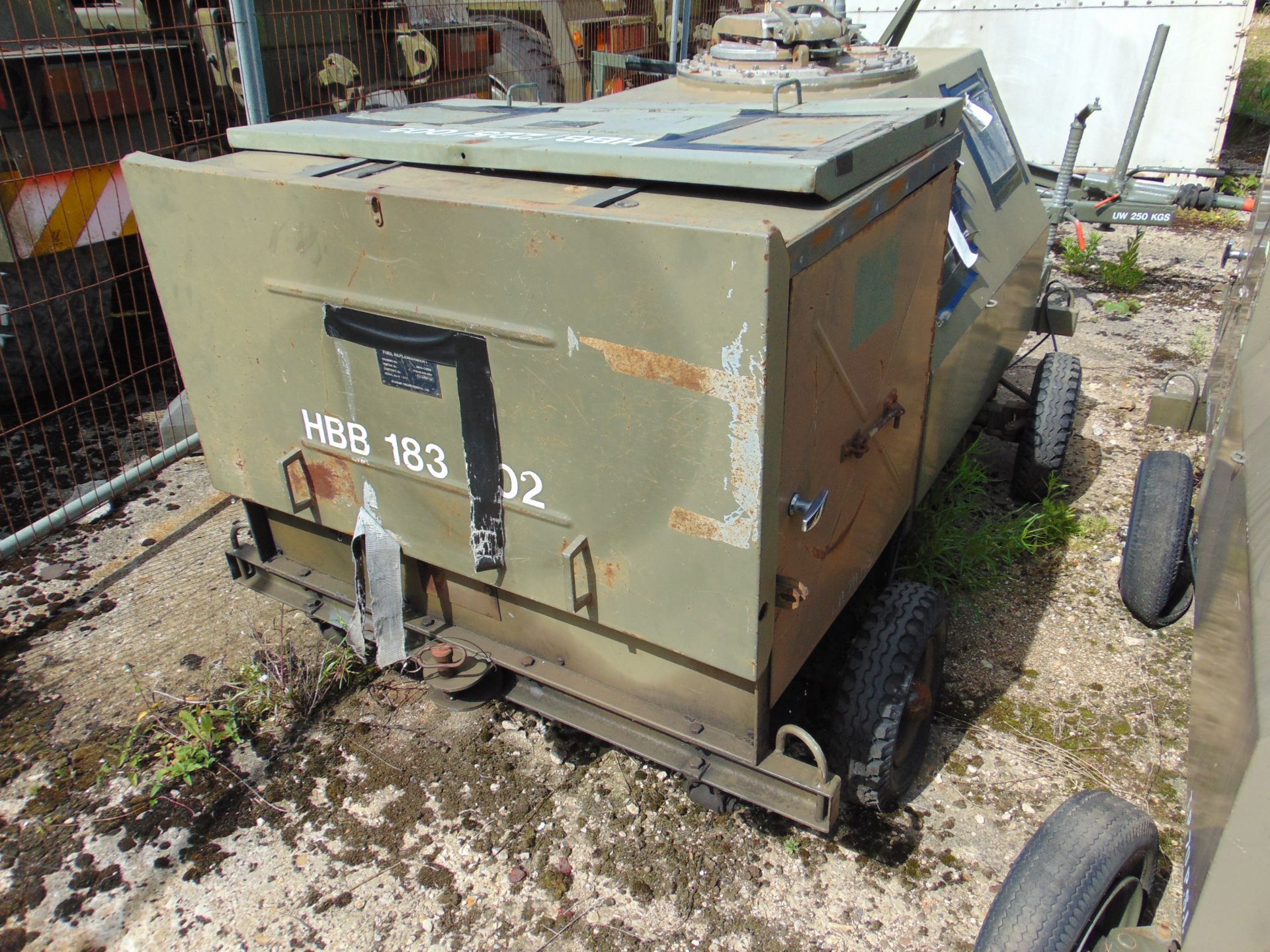 Mk4 Fuel Replenishment Trolley from RAF - Image 4 of 8