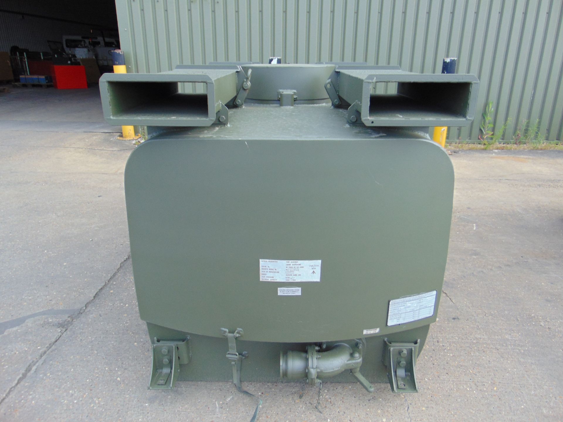 Gloster Saro 2,200Ltr Aluminium Fuel/Fluid Distribution Tank - Image 2 of 14