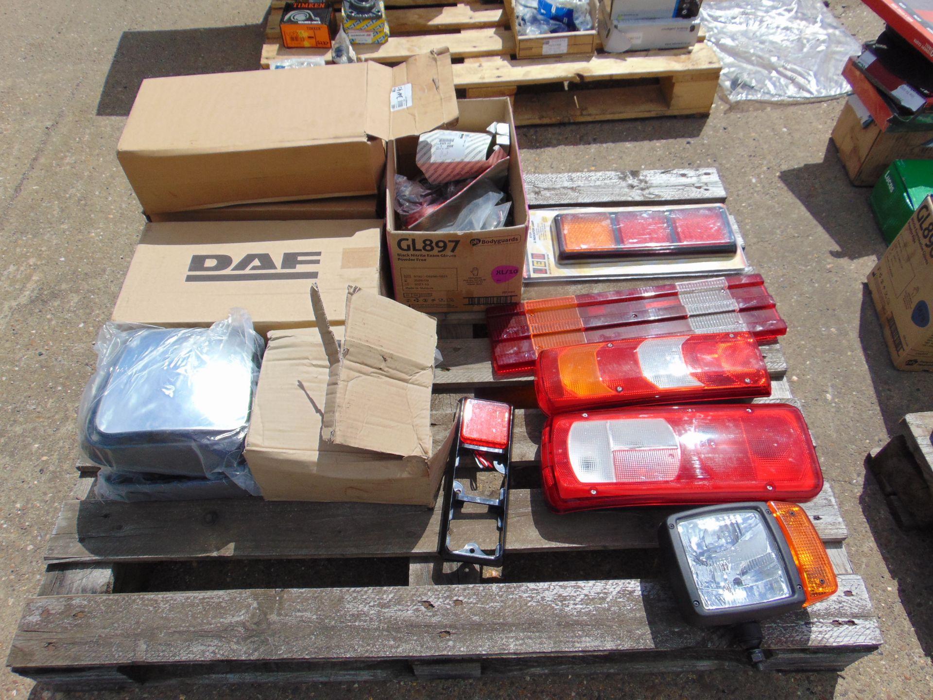 Unissued Vehicle Lights, Mirrors etc