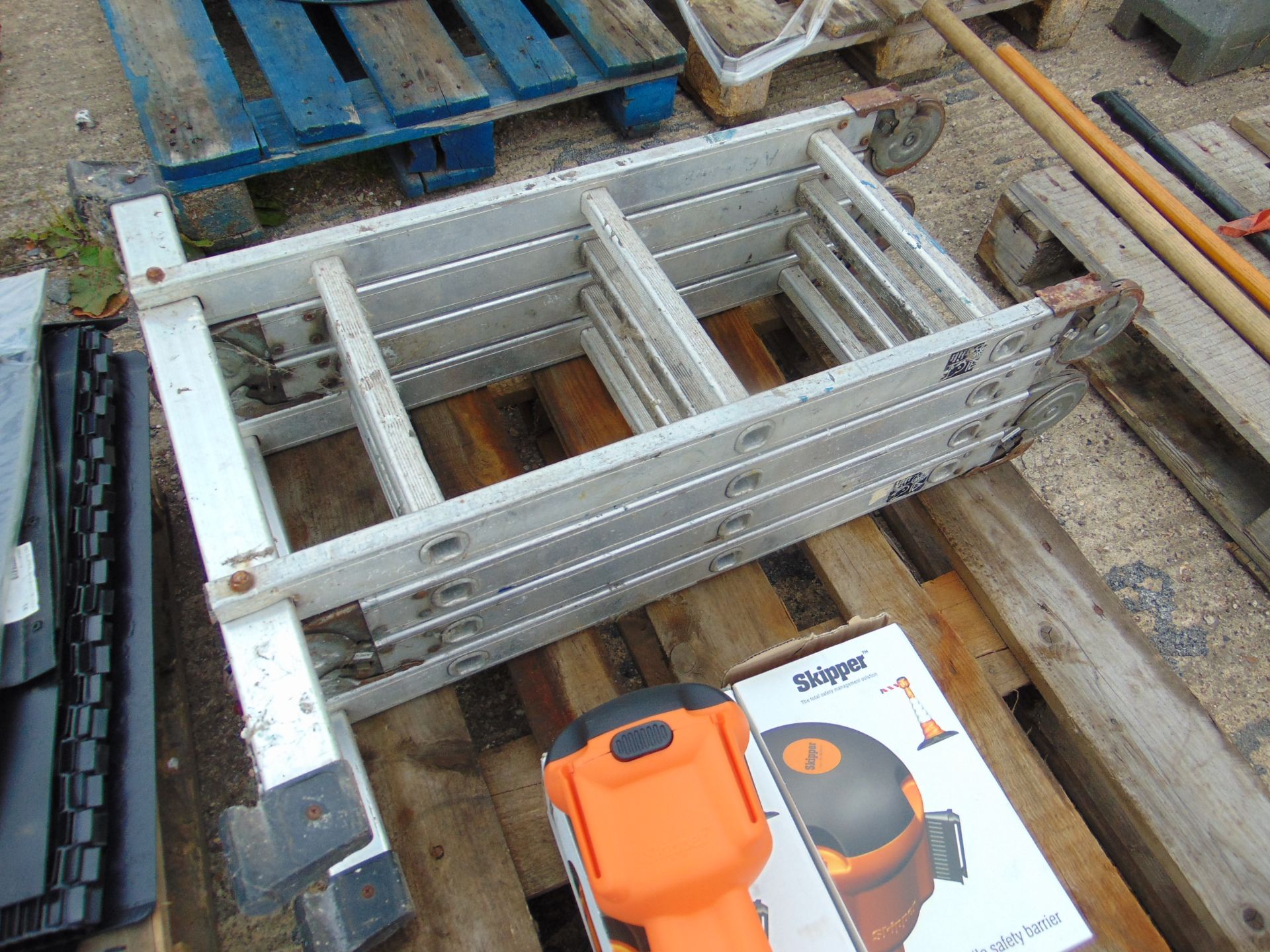 Ladder, Skipper Extendable Barriers, etc - Image 2 of 4