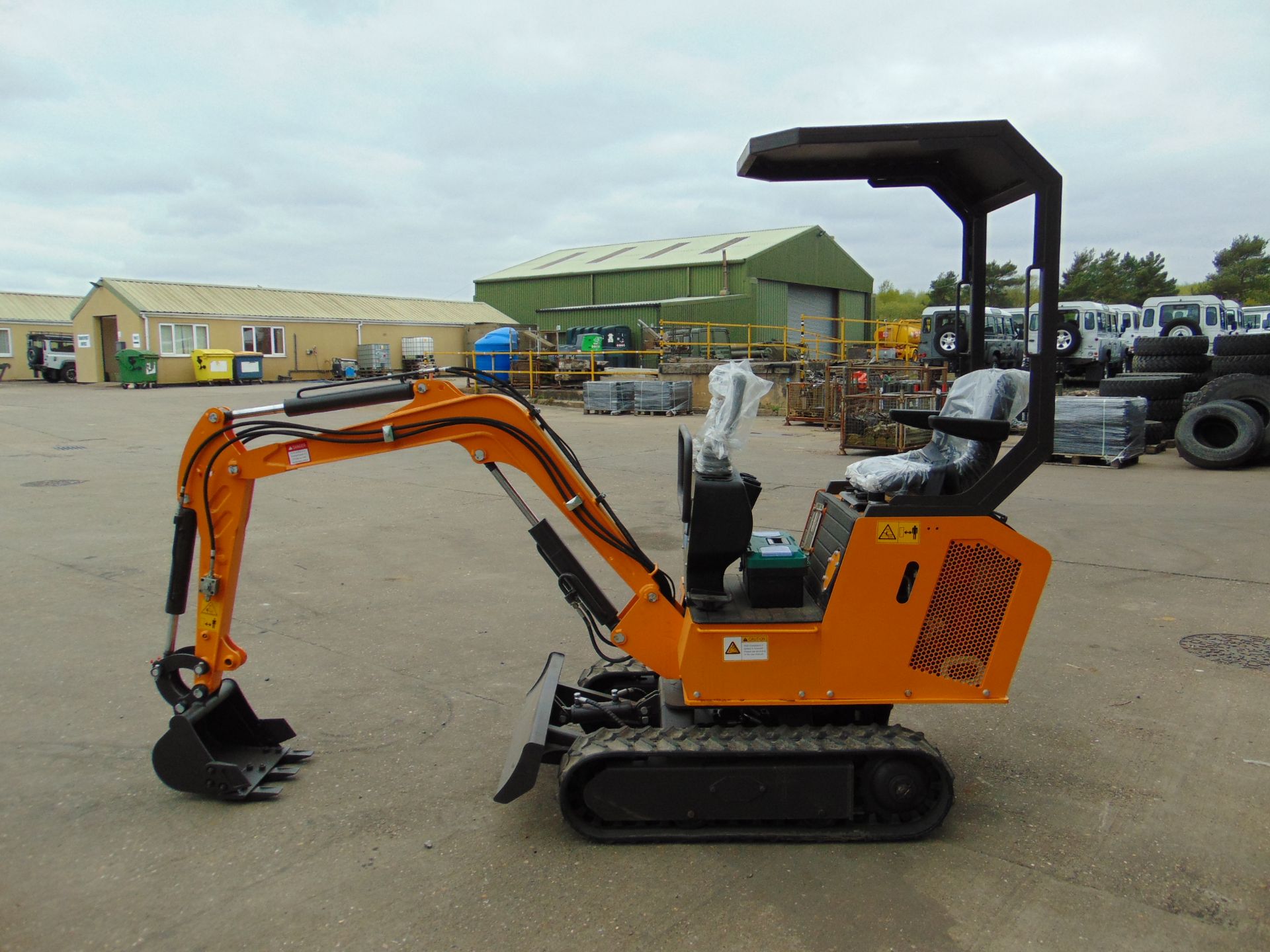 2022 XN10 Mini Excavator - Image 6 of 30