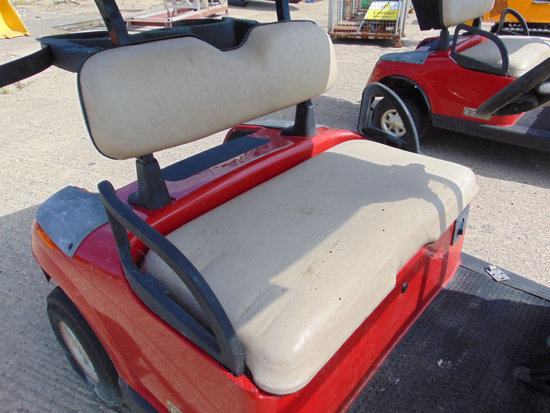 E-Z-GO 2 Seat Electric Golf Buggy as shown will need replacement batteries - Image 8 of 9
