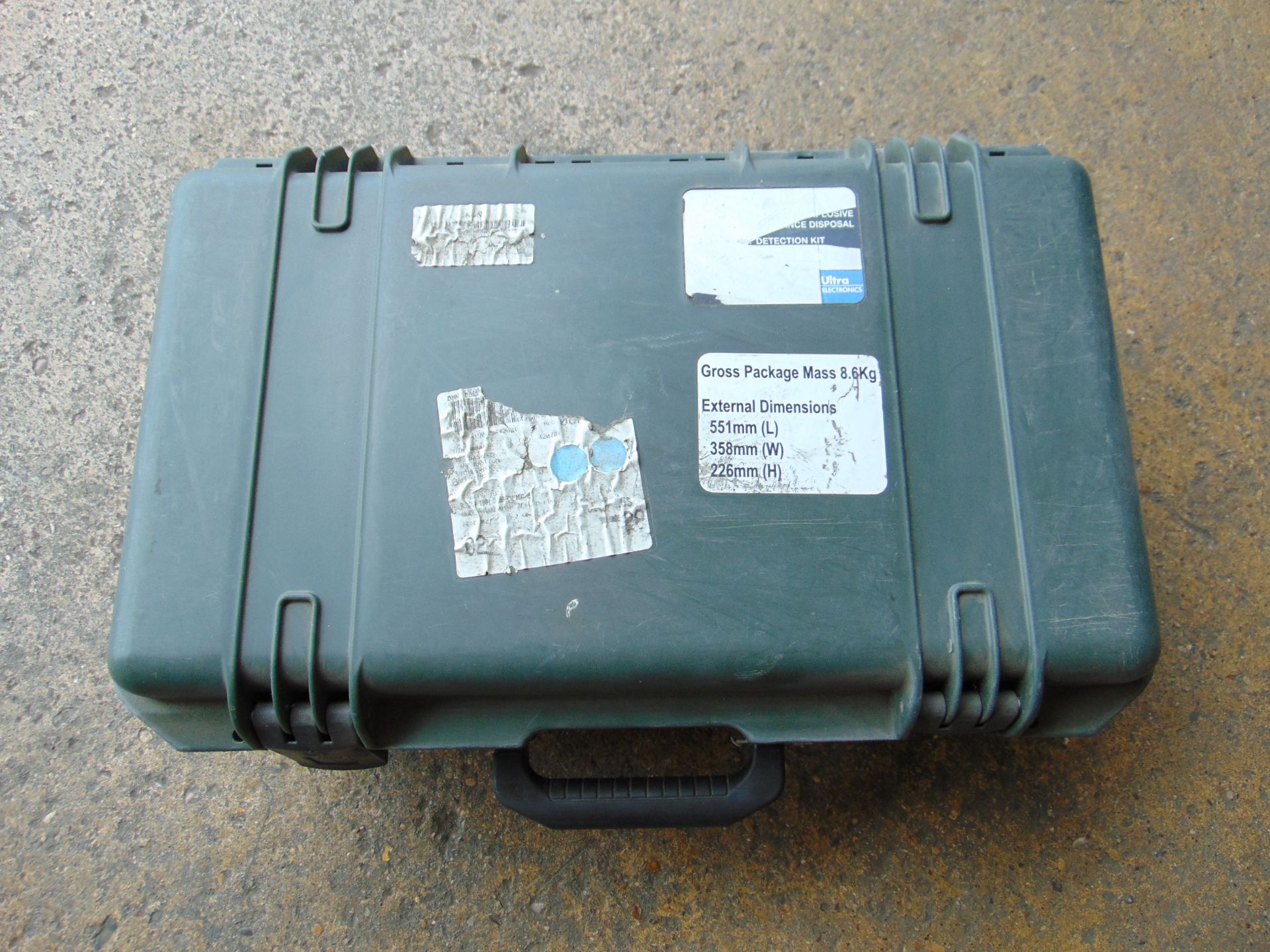 Vortex Waterproof Rolling Hard Case - Image 2 of 6