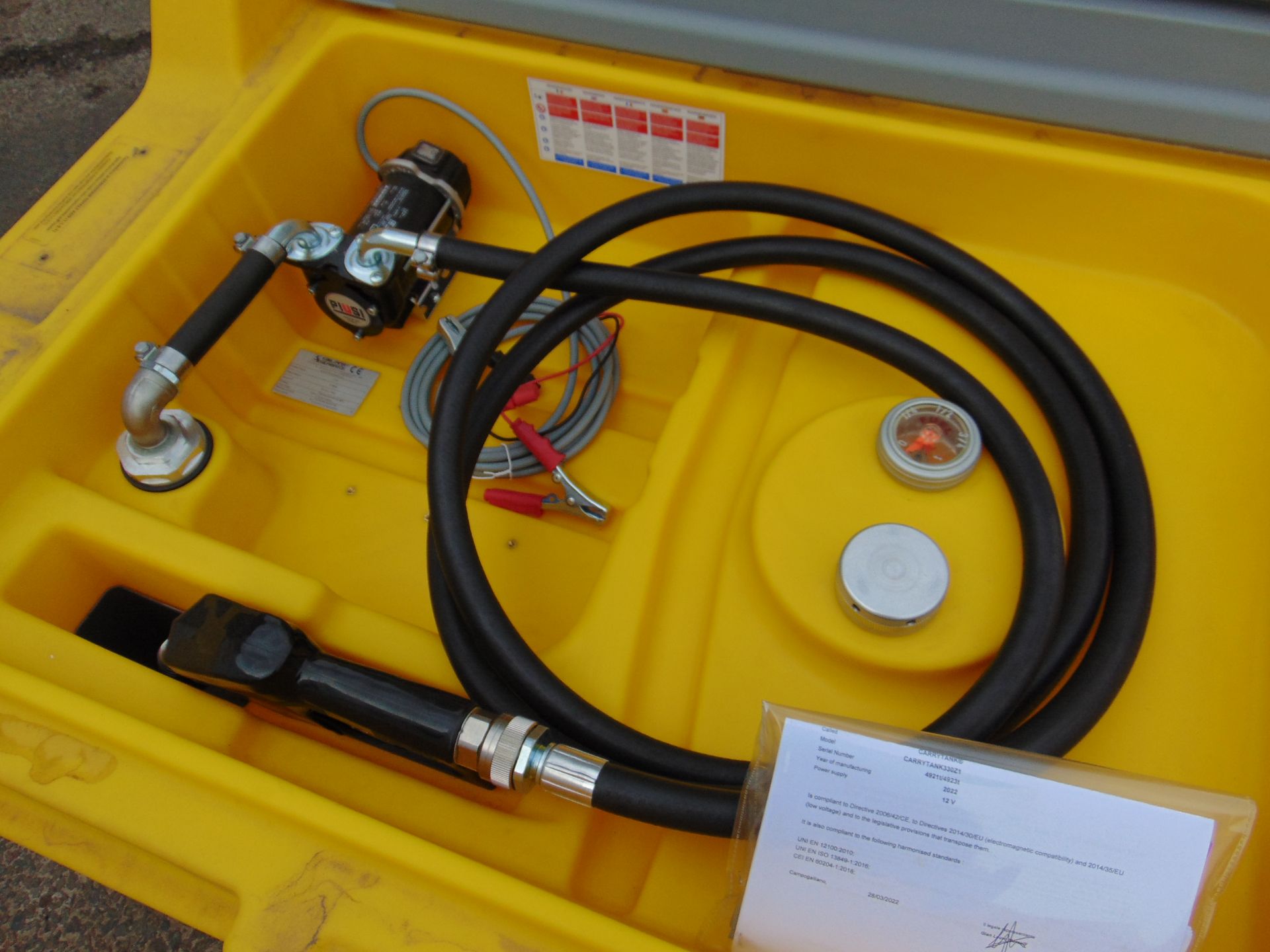 ** Brand New ** 2022 Emiliani Serbatoi 330 litre fuel tank c/w 12 Volt pump hose etc - Image 2 of 11