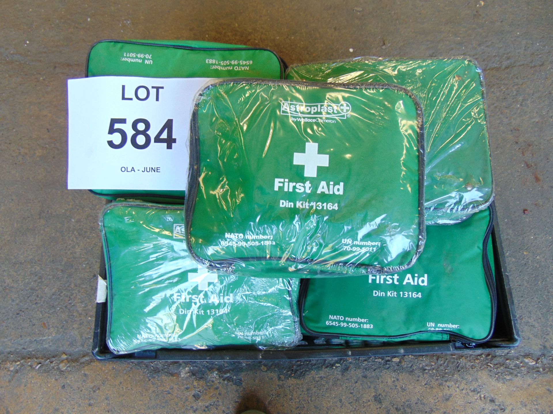 18 x Unissued MoD First Aid kits as shown - Image 2 of 2