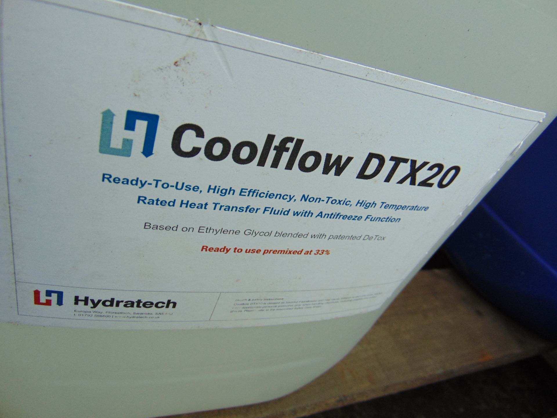 x Unissued 20L Coolflow Refrigerant Antifreeze - Image 2 of 4